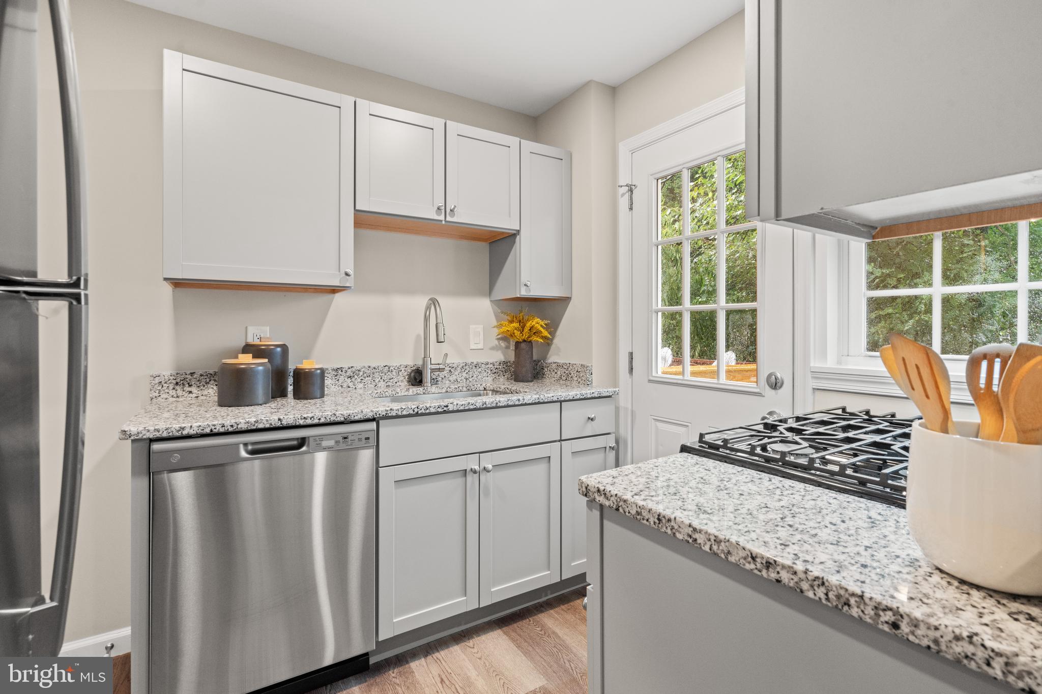 HUNTINGTON - Residential