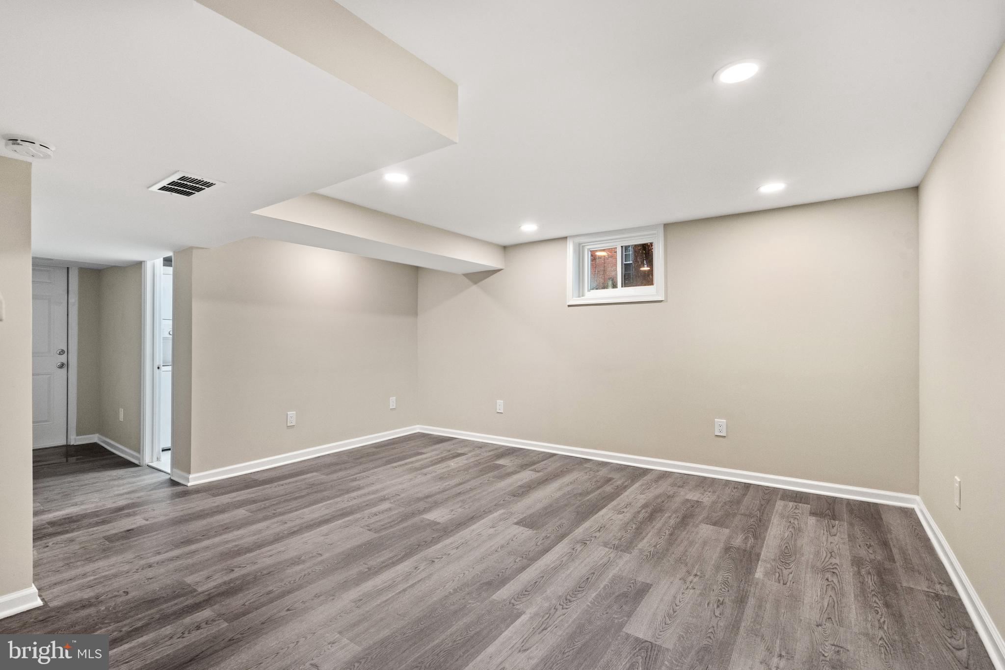 HUNTINGTON - Residential