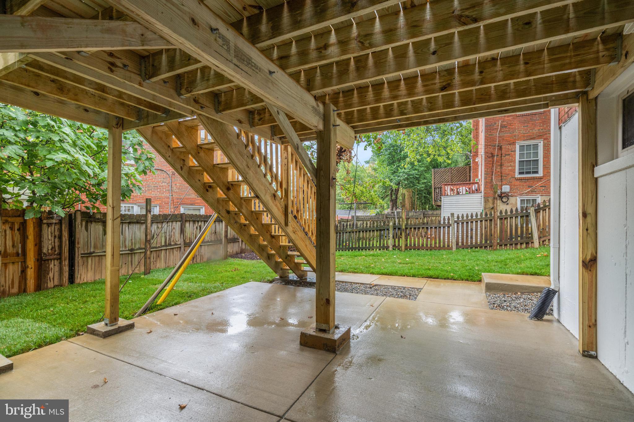 HUNTINGTON - Residential