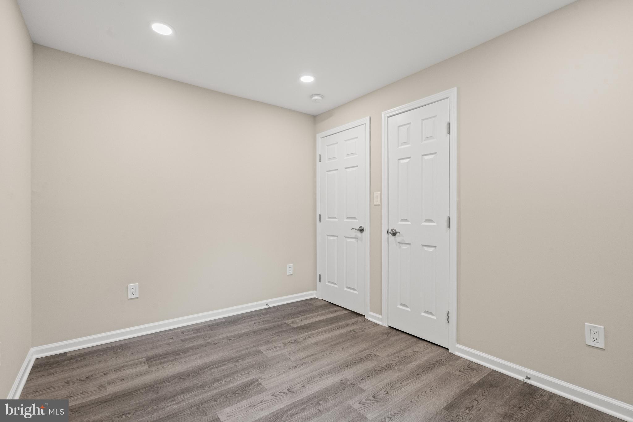 HUNTINGTON - Residential