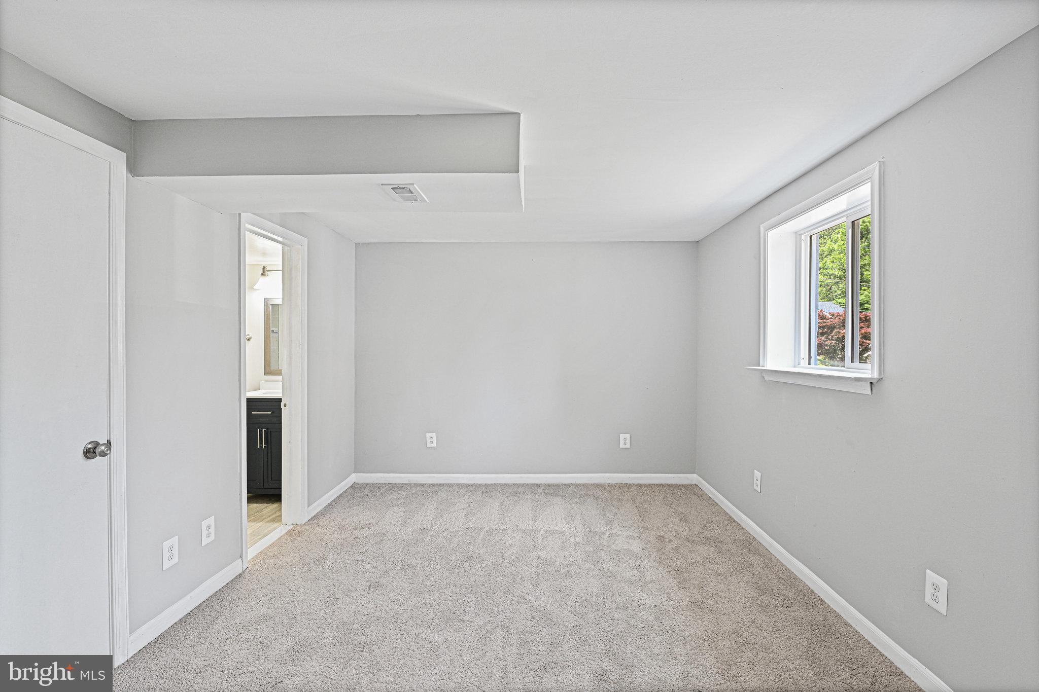 FAIRVIEW - Residential