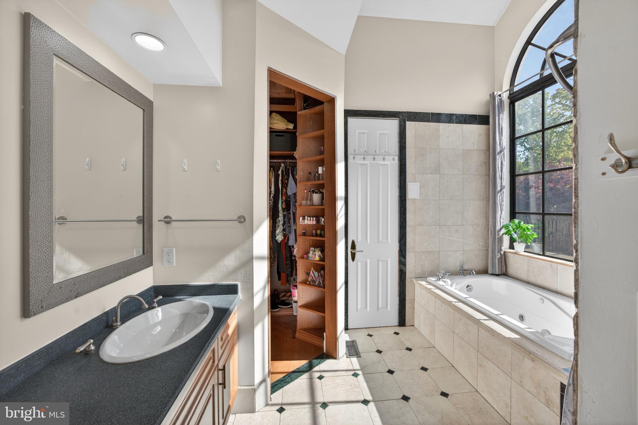 PASADENA - Residential