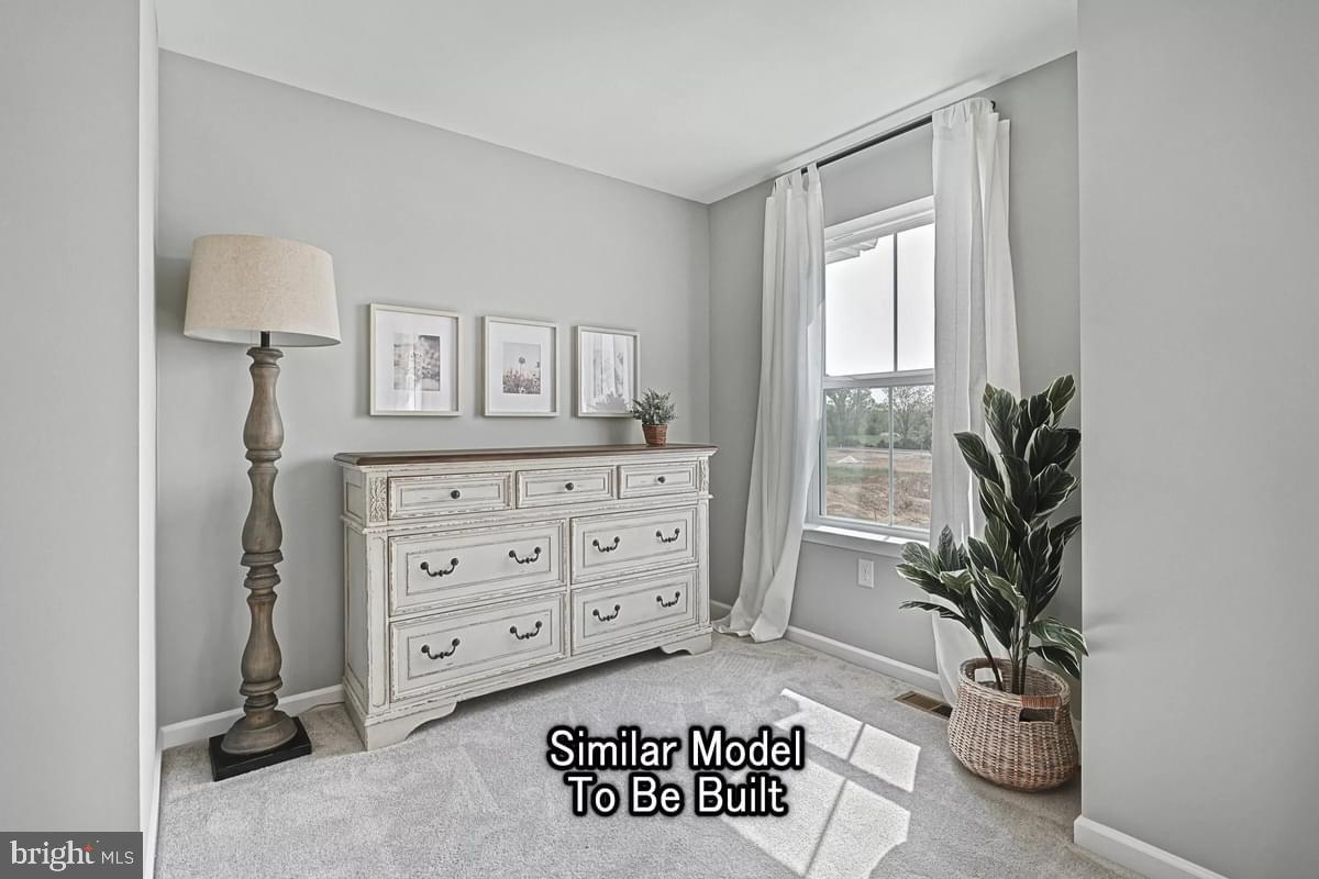 HICKORY POINTE - Residential