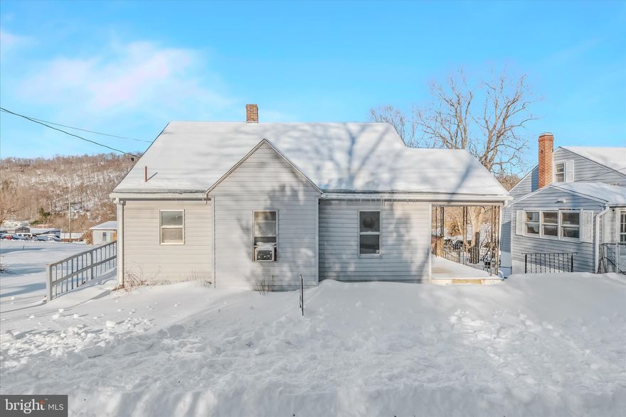 Nice little 2 bedroom 1 bath home located right outside of Berkeley Springs and still walking distance to town! The roof on the home was replaced approximately 3 years ago. This is a home with a lot of charm! Fenced in back yard, full basement, and an awesome bonus room in the attic! Come and check it out today!