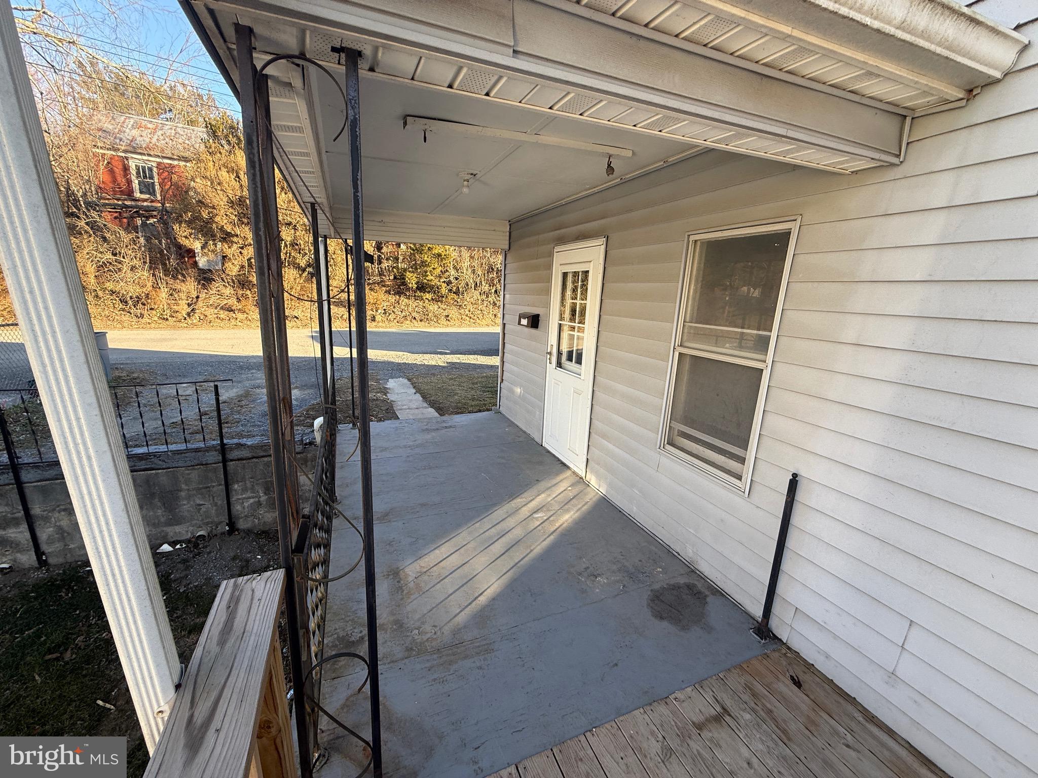 DAWSON & WHARTON - Residential