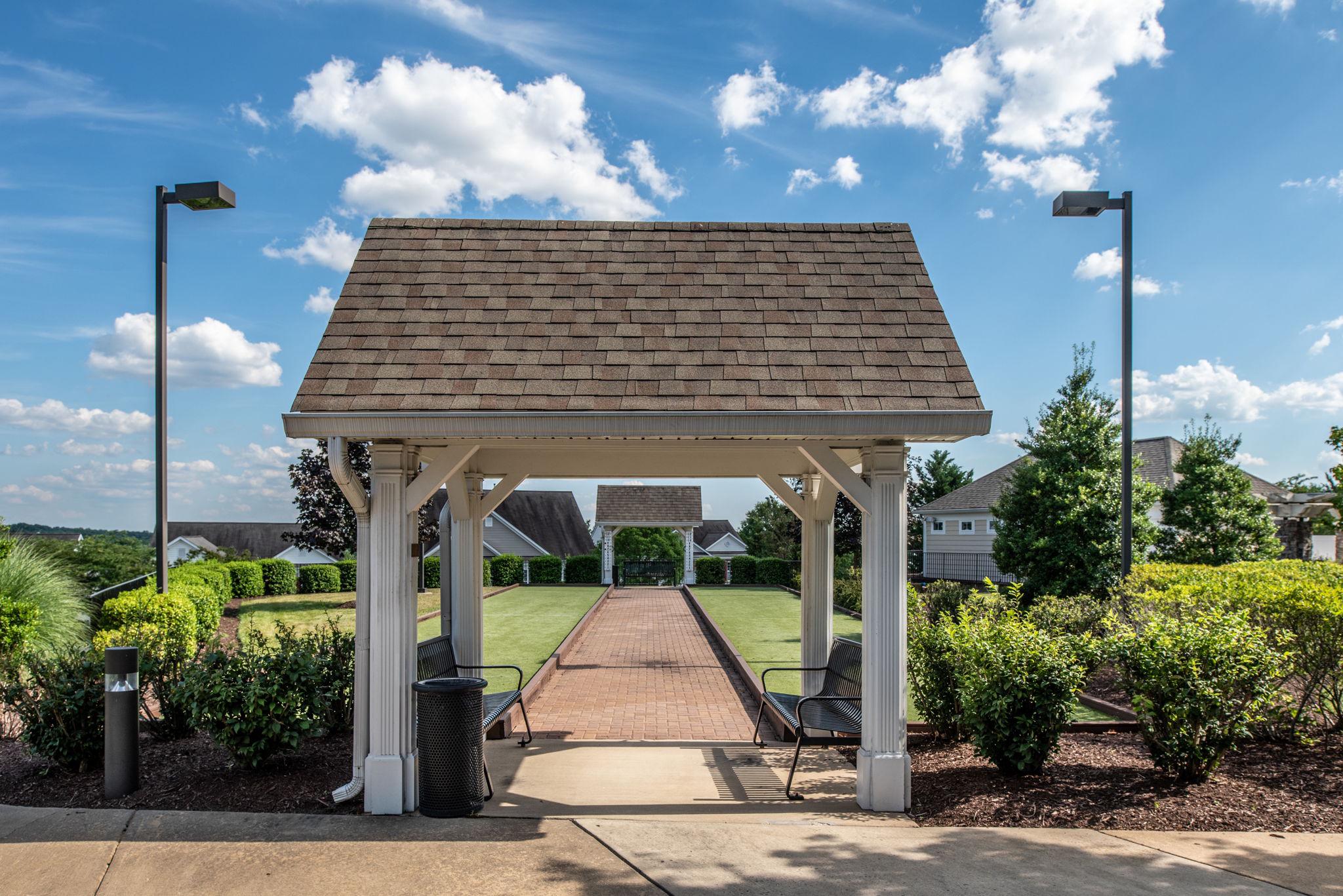 FALLS RUN - Residential