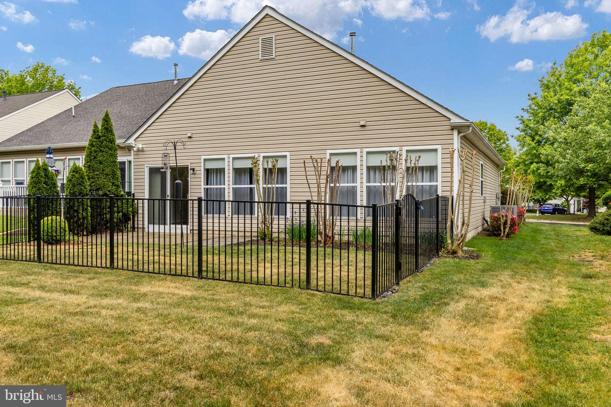 FALLS RUN - Residential