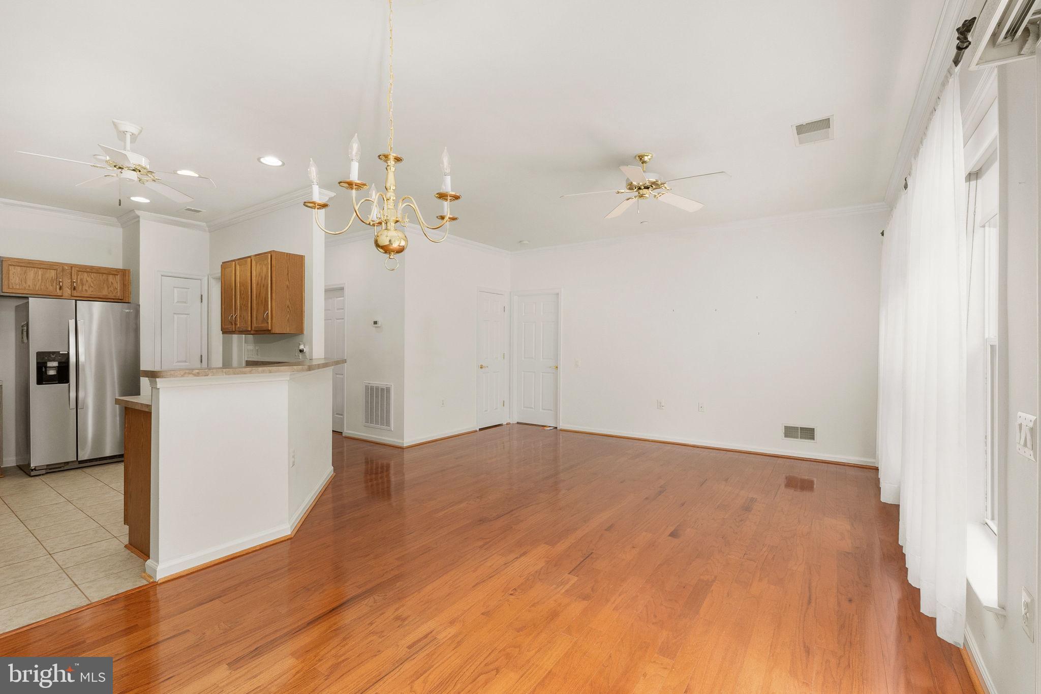 FALLS RUN - Residential