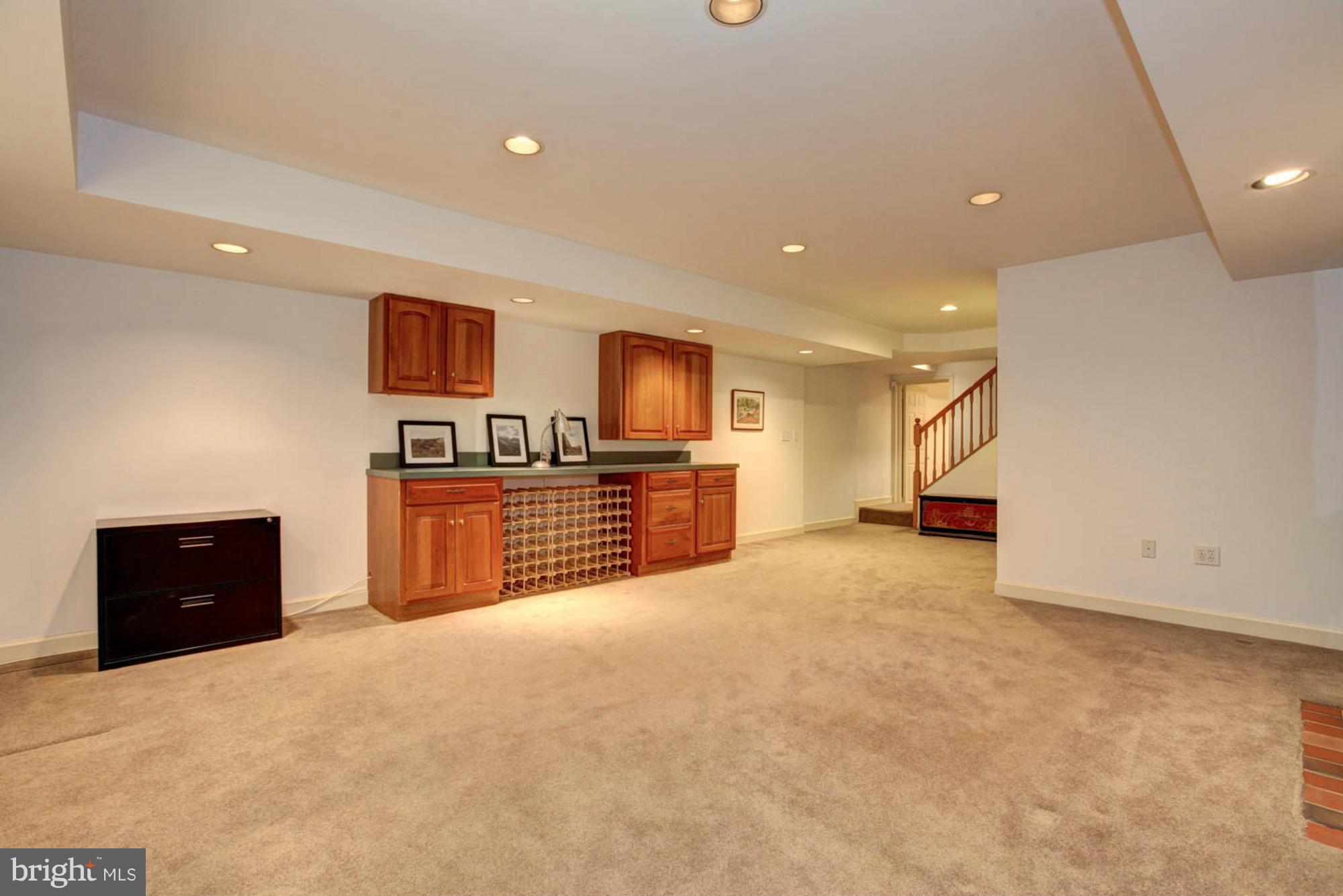 GLEN HILLS - Residential