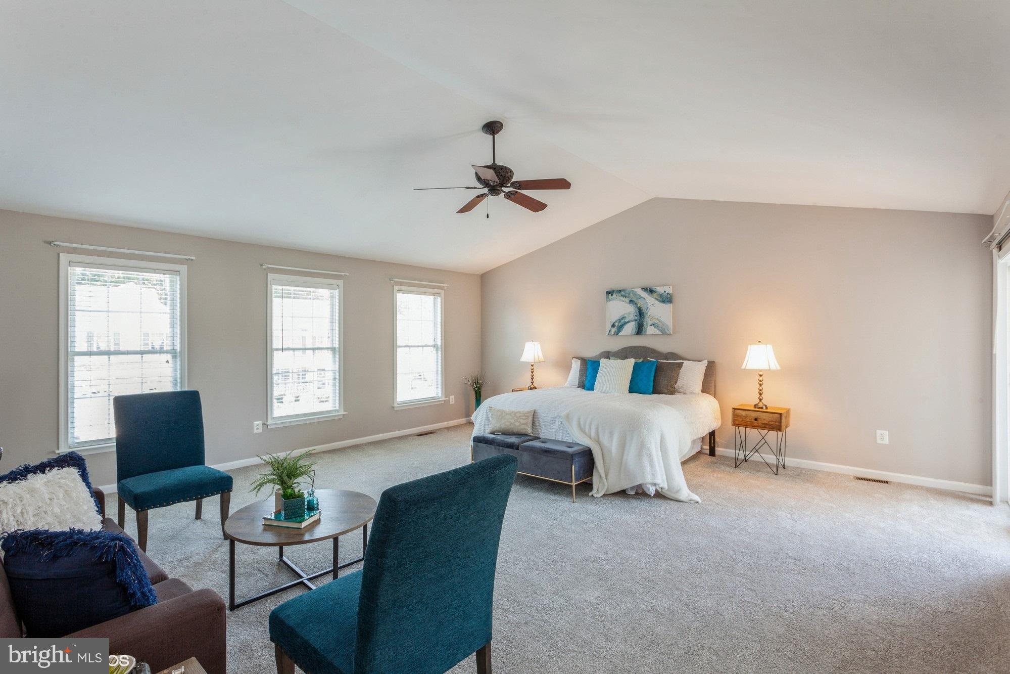 SEVEN TRAILS - Residential