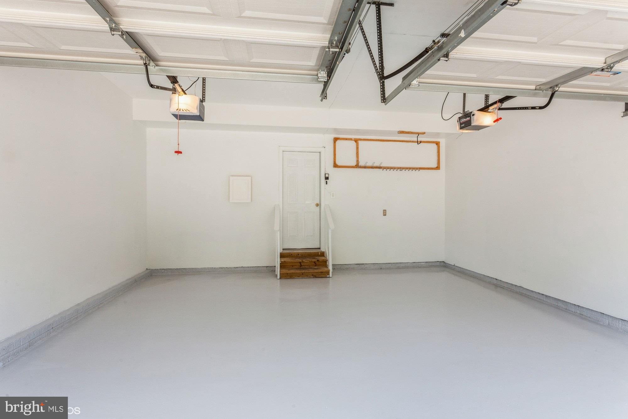 SEVEN TRAILS - Residential