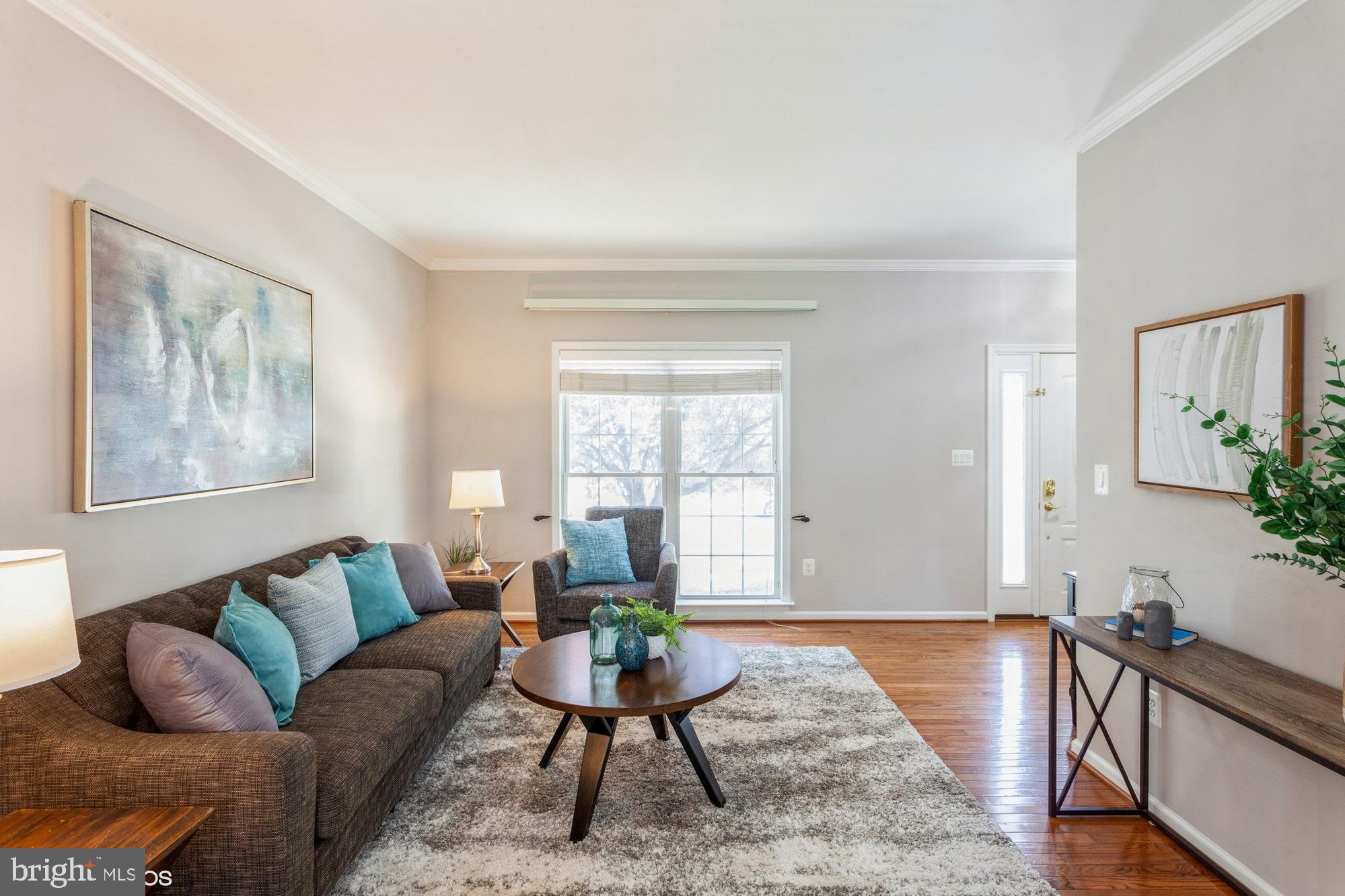 SEVEN TRAILS - Residential