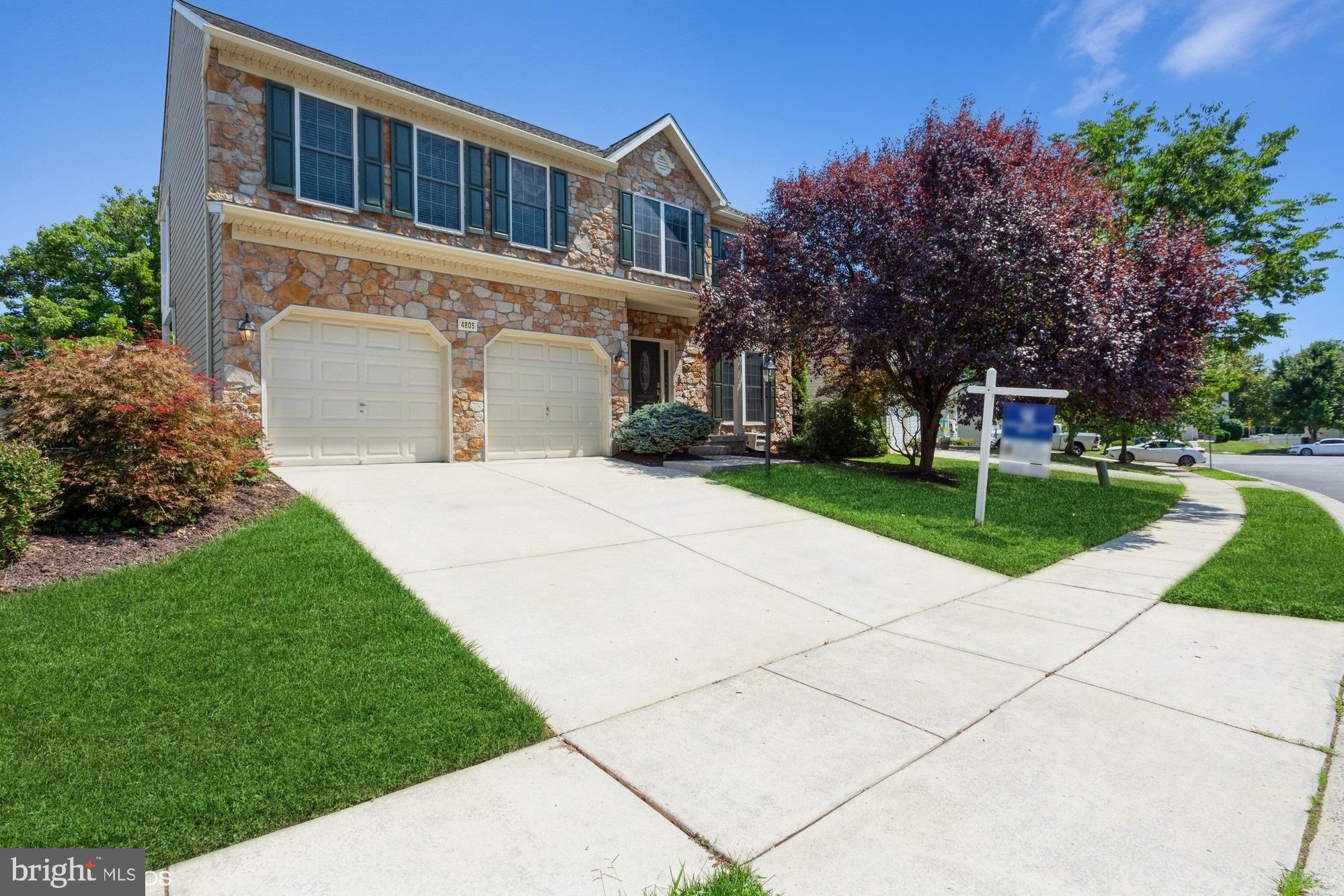 SEVEN TRAILS - Residential