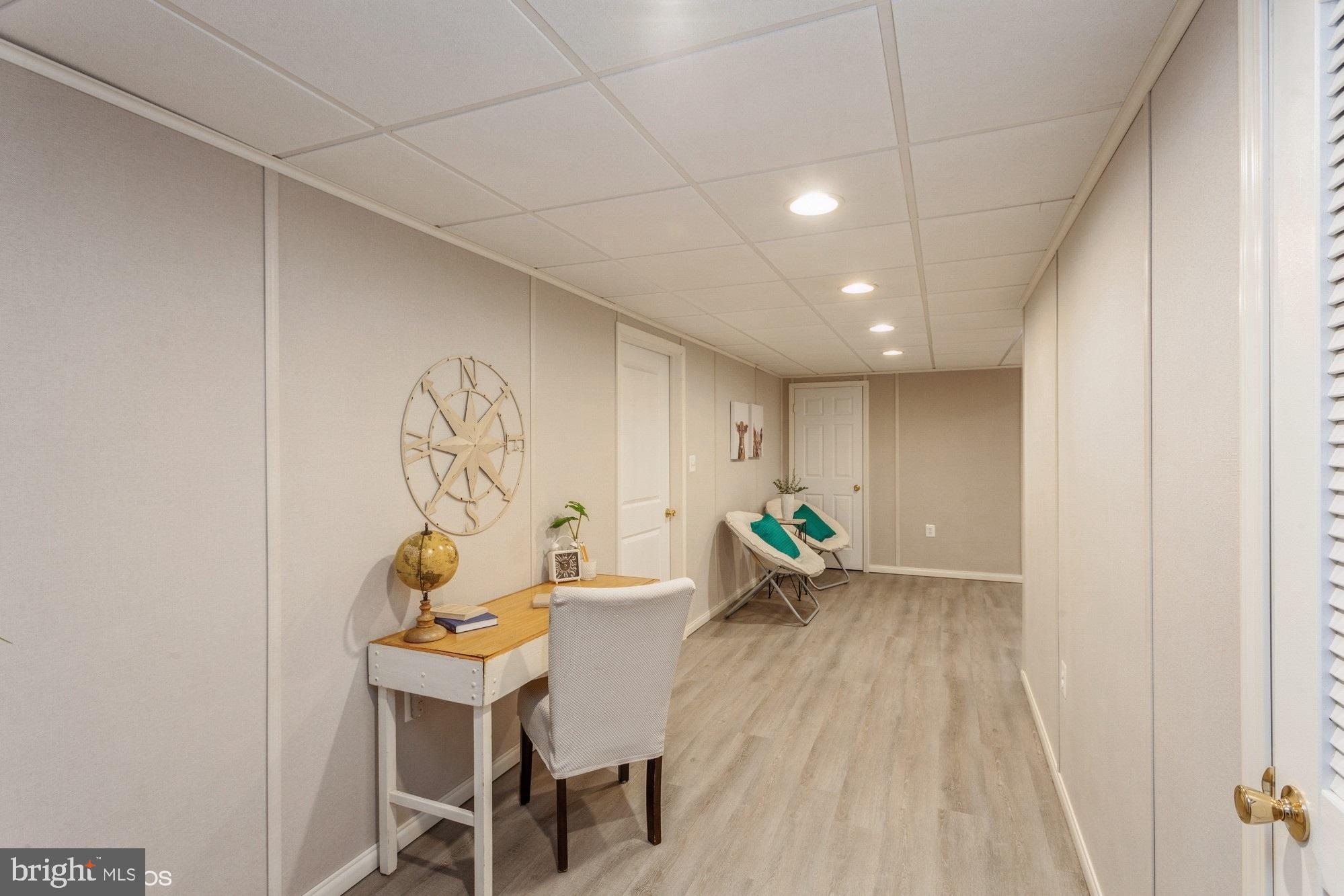 SEVEN TRAILS - Residential