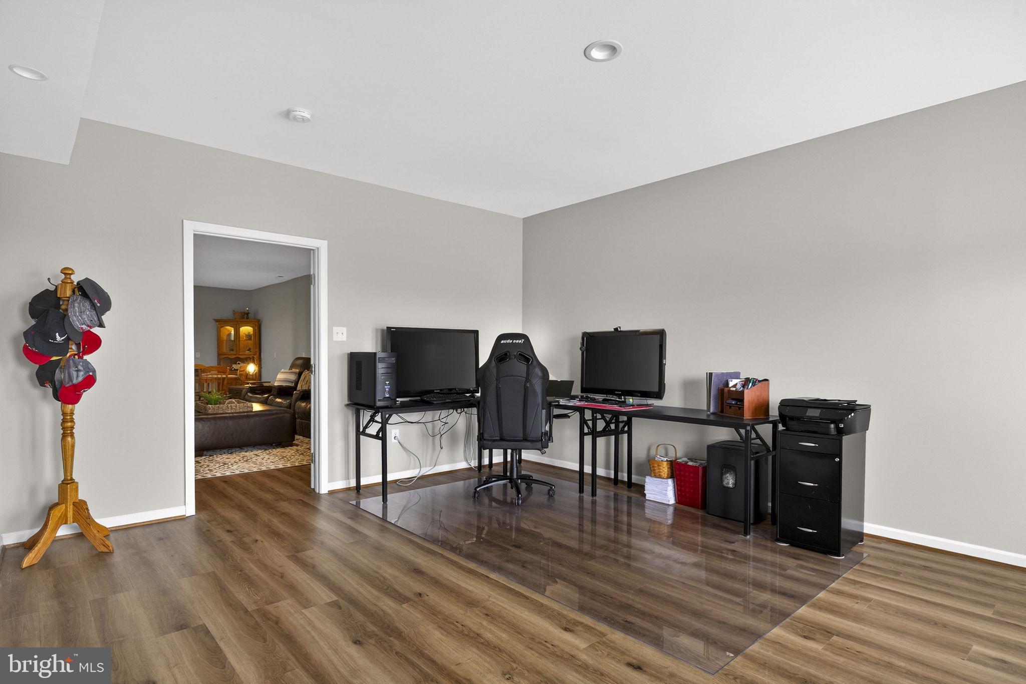 MOUNTAIN VISTA ESTATES - Residential