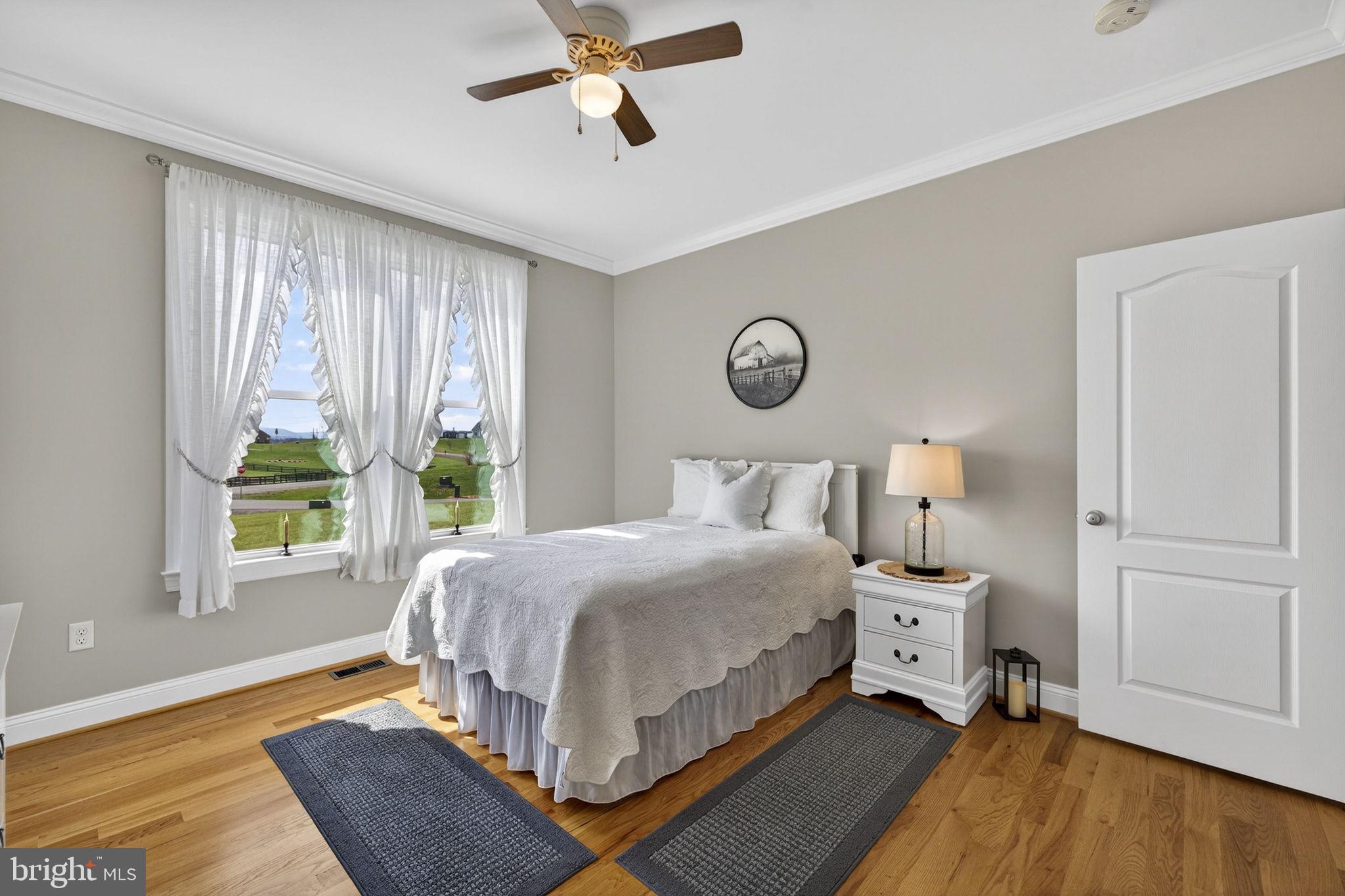 MOUNTAIN VISTA ESTATES - Residential