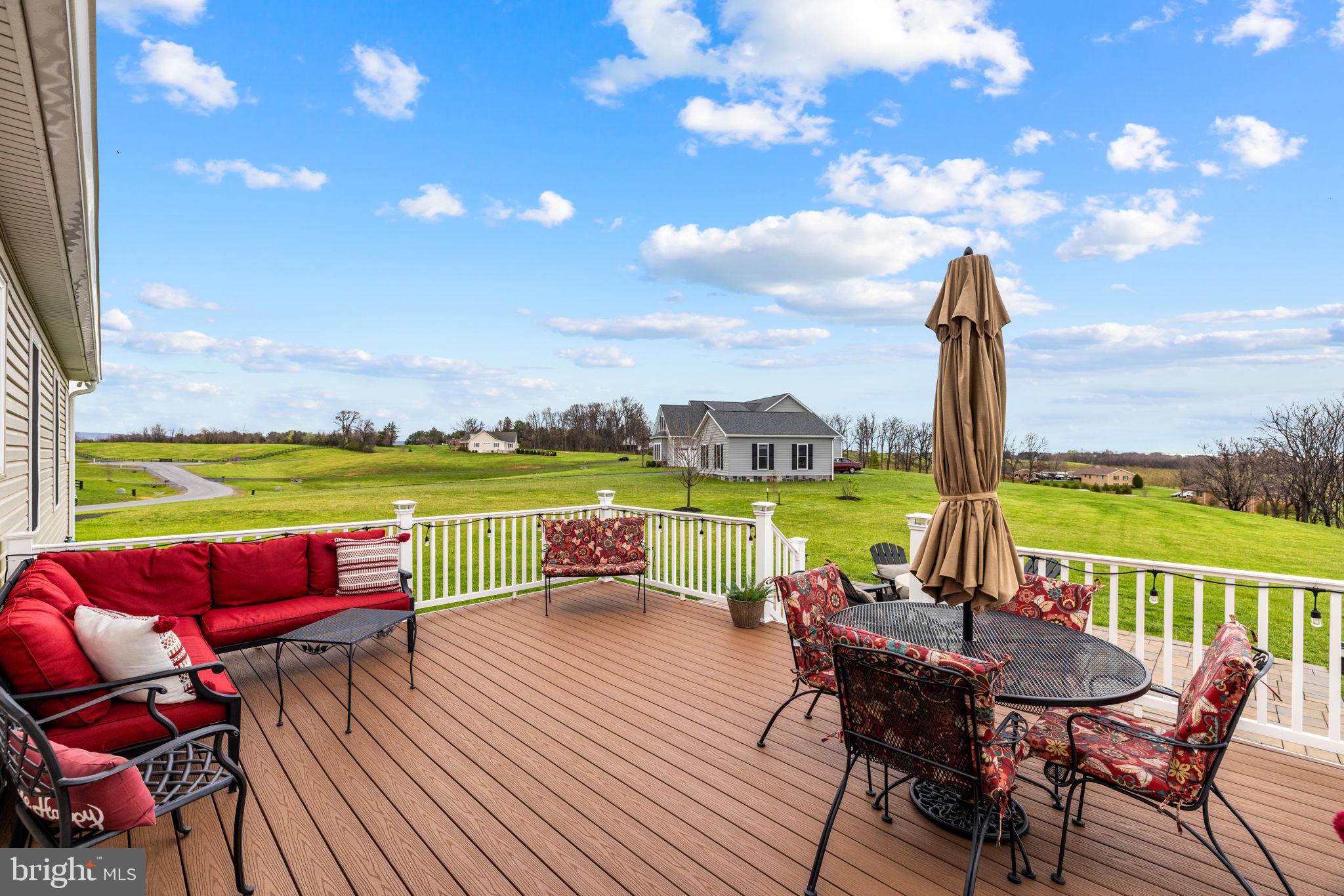 MOUNTAIN VISTA ESTATES - Residential