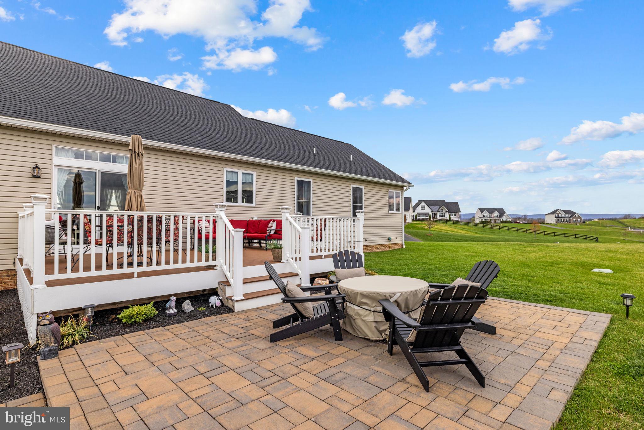 MOUNTAIN VISTA ESTATES - Residential