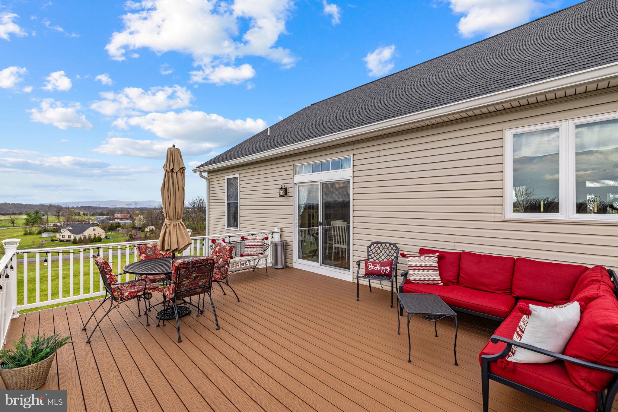 MOUNTAIN VISTA ESTATES - Residential