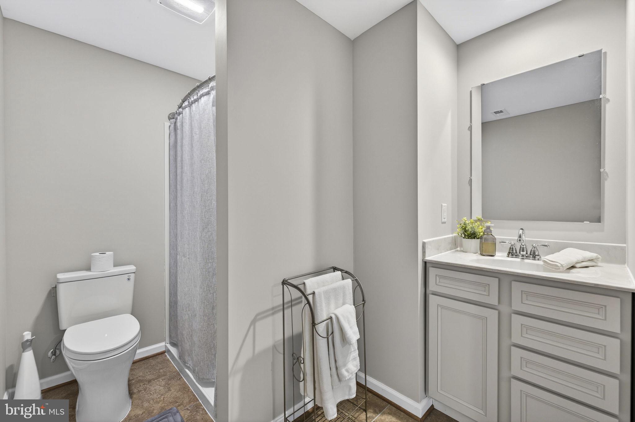 MOUNTAIN VISTA ESTATES - Residential