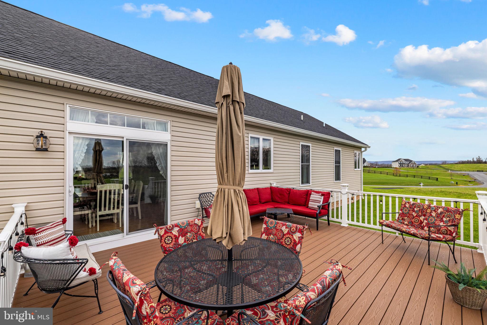 MOUNTAIN VISTA ESTATES - Residential