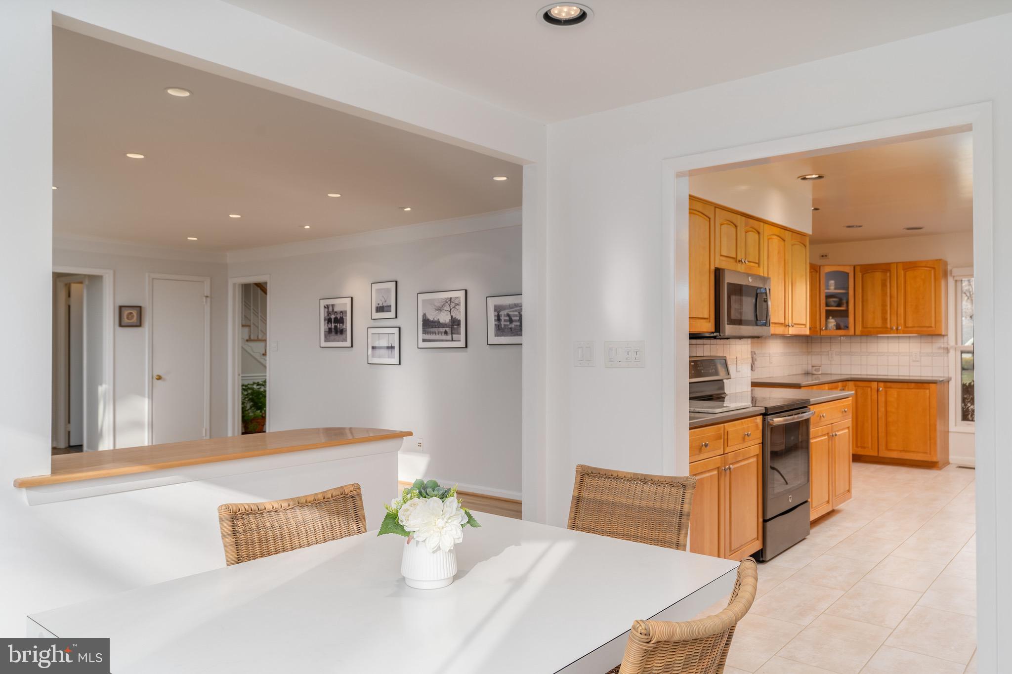 GLEN OAKS - Residential