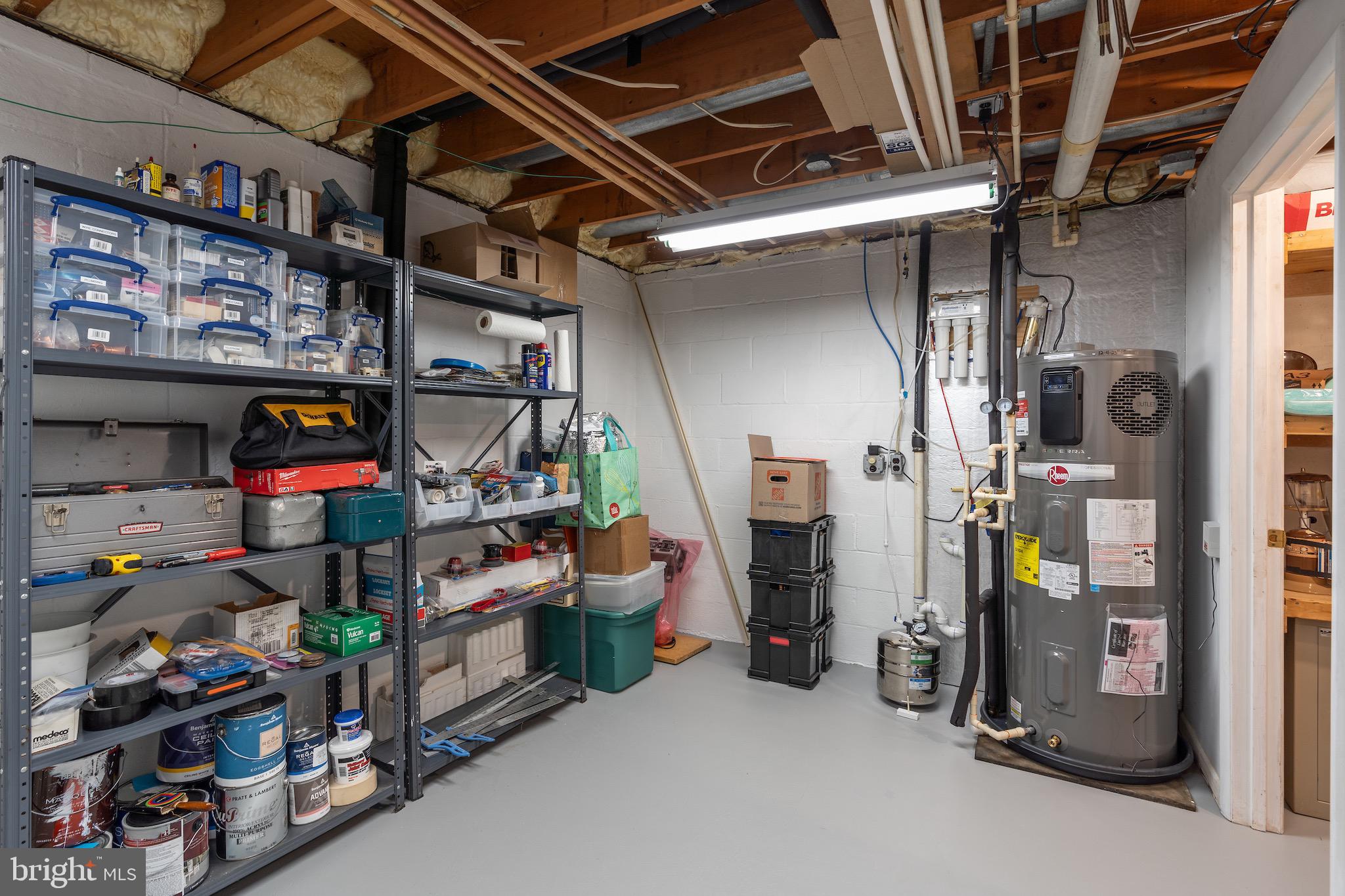 GLEN OAKS - Residential