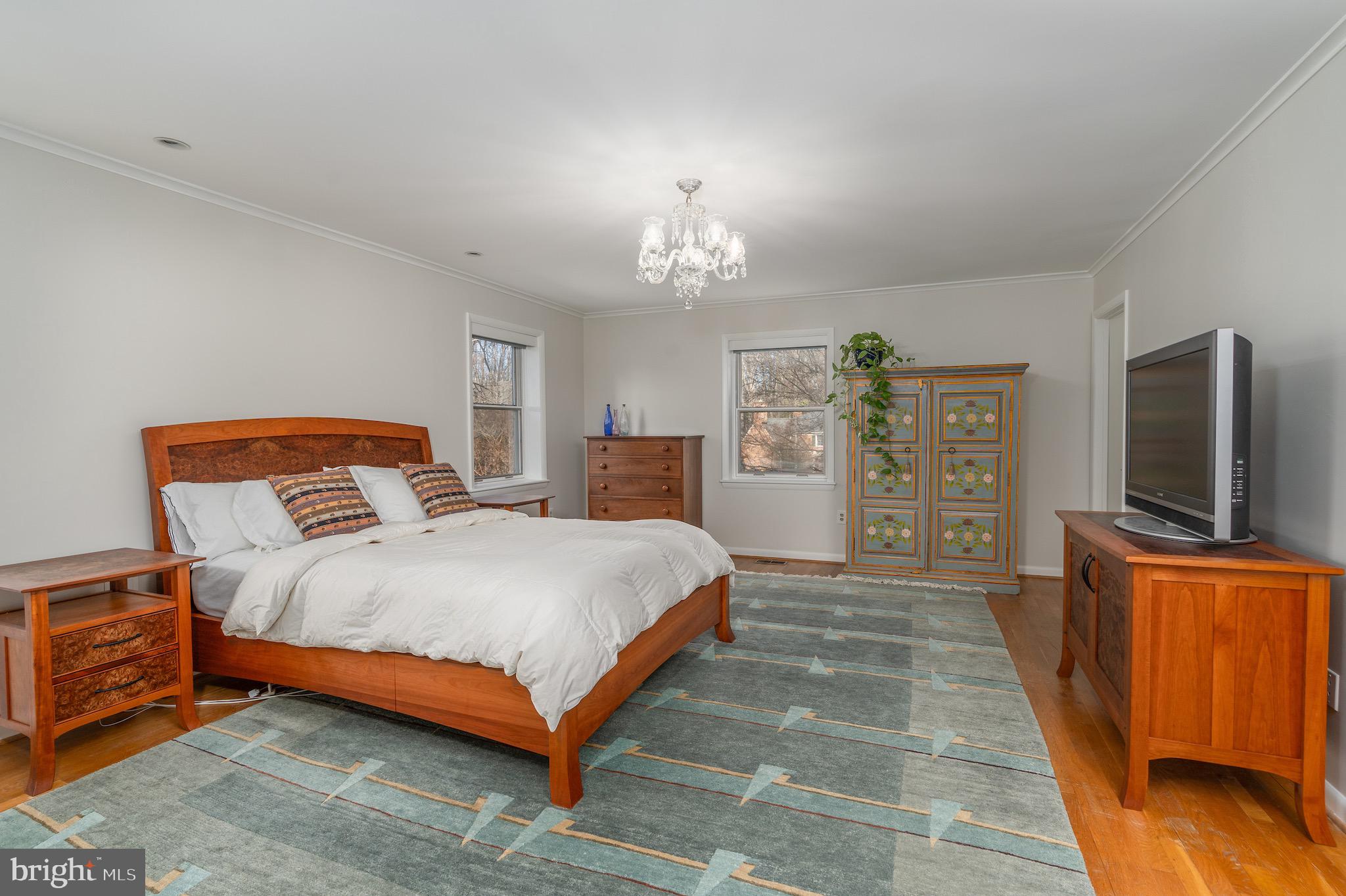 GLEN OAKS - Residential