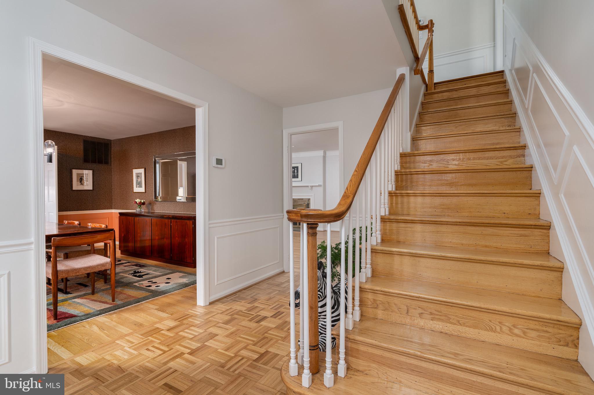 GLEN OAKS - Residential