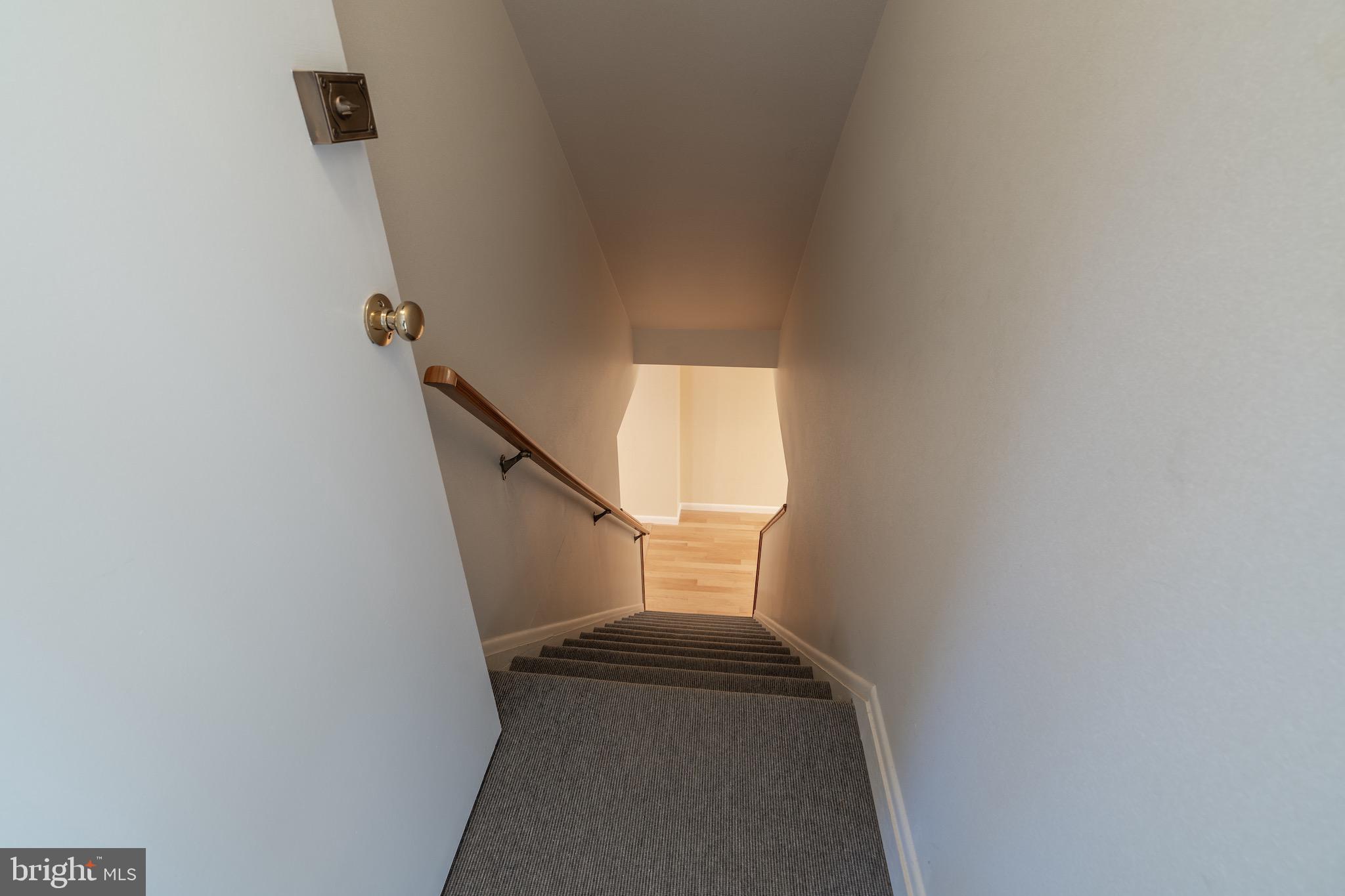 GLEN OAKS - Residential