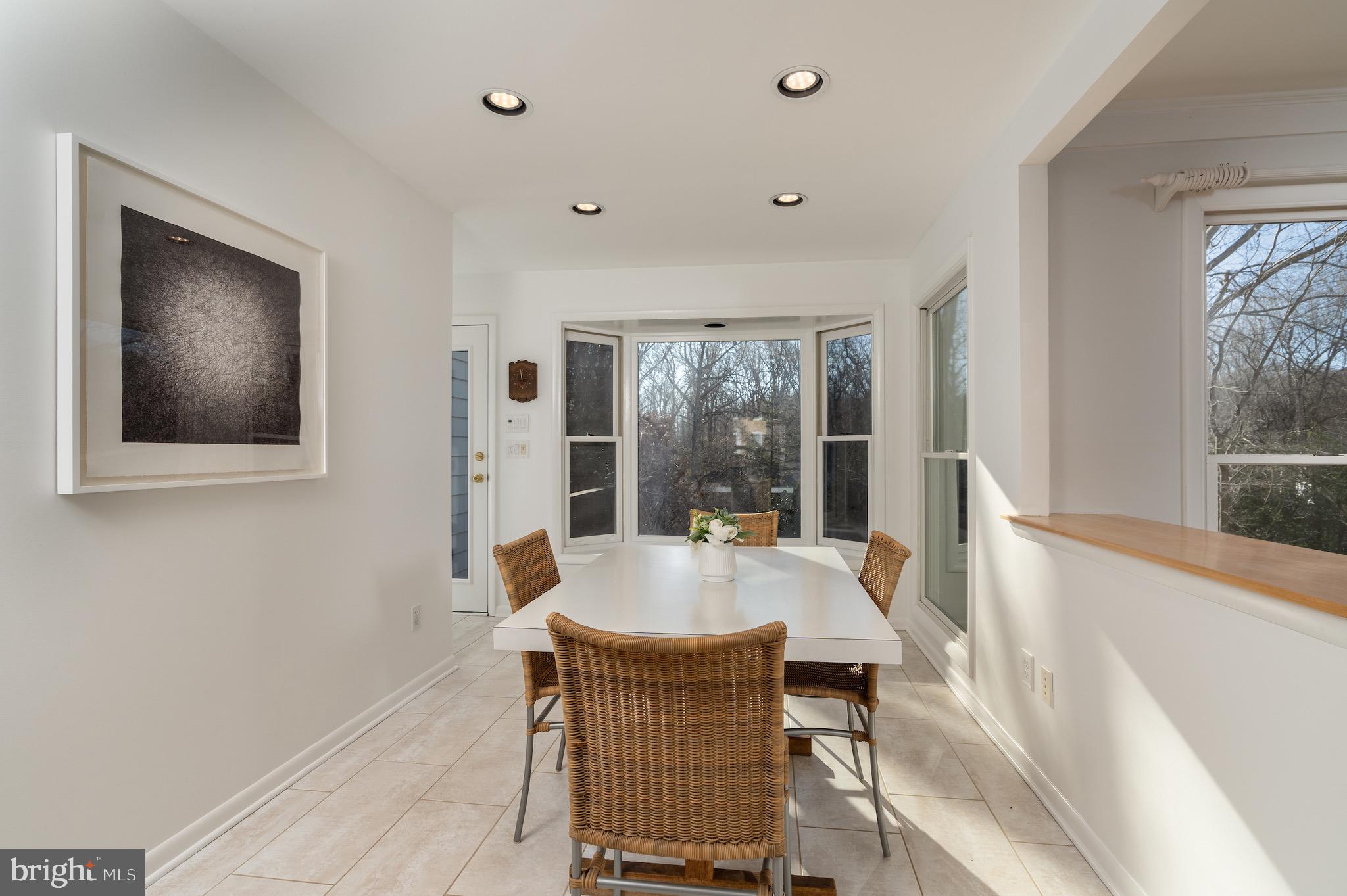 GLEN OAKS - Residential