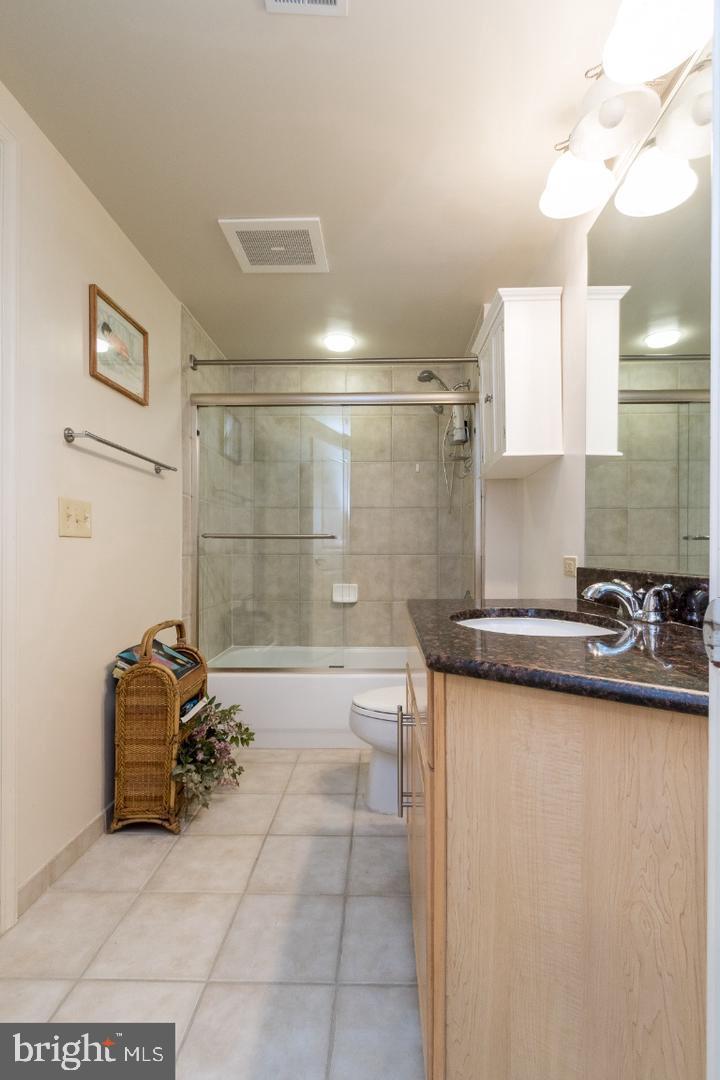 MERCER - Residential Lease