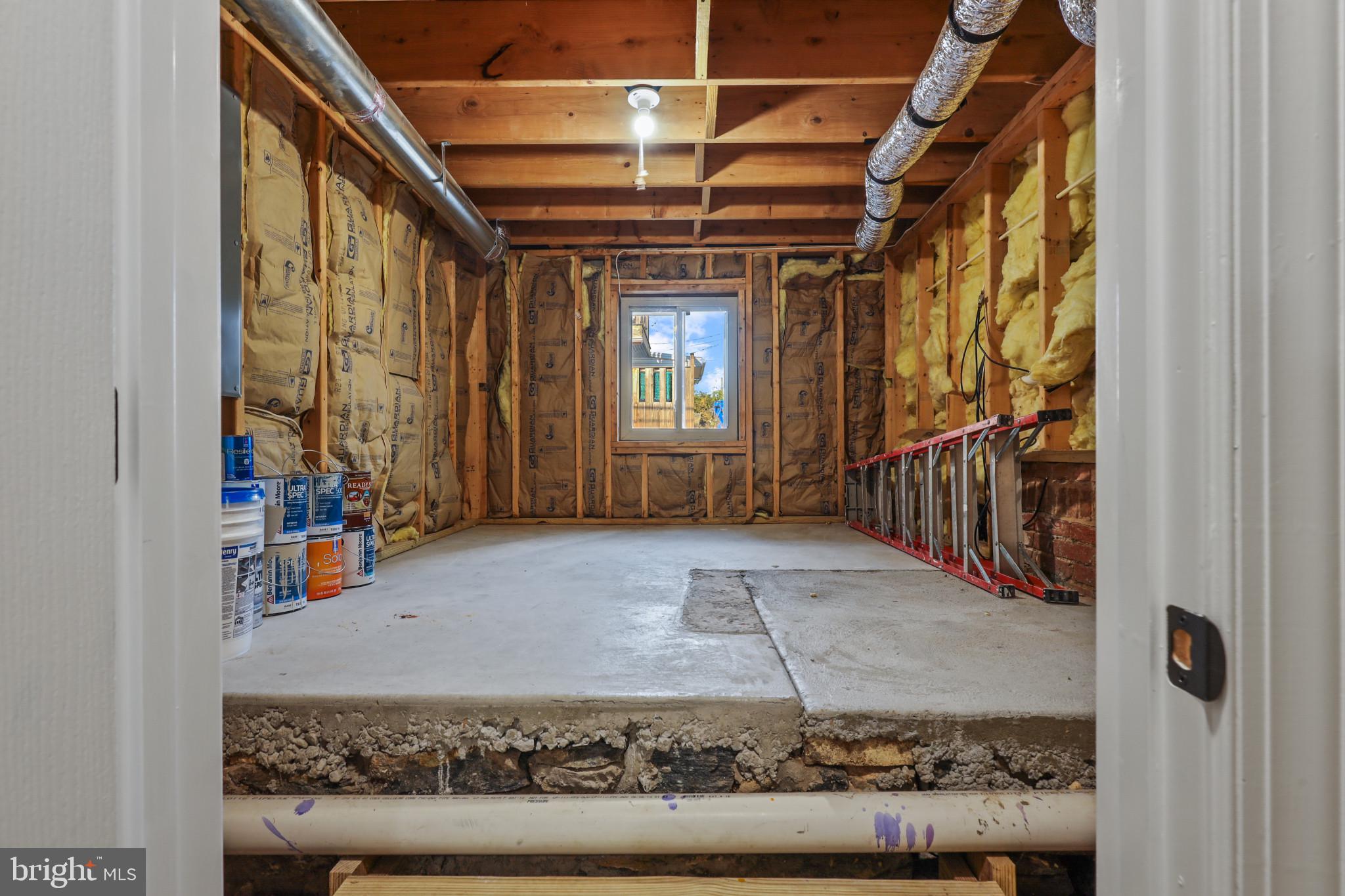 HAMPDEN HISTORIC DISTRICT - Residential