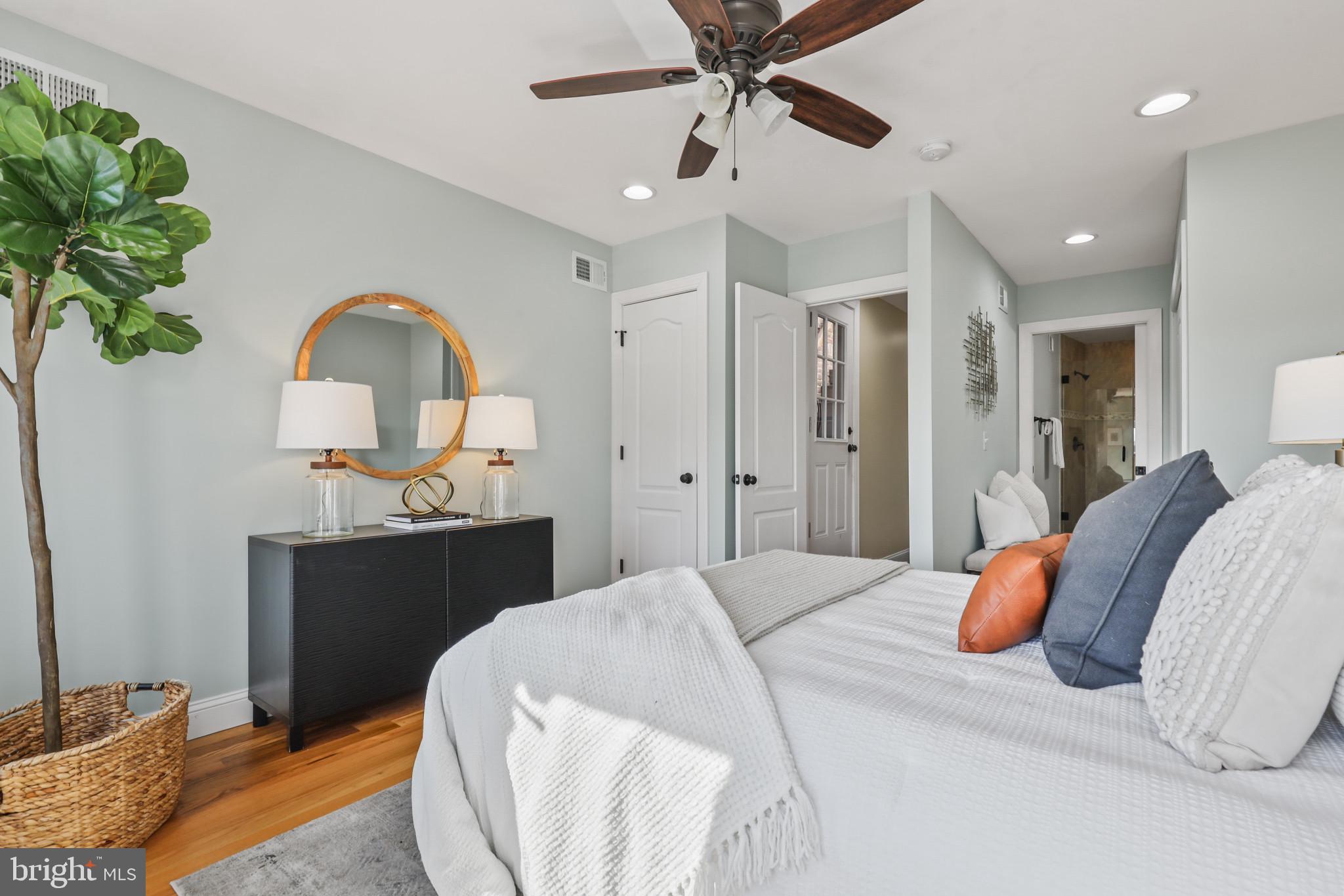 HAMPDEN HISTORIC DISTRICT - Residential