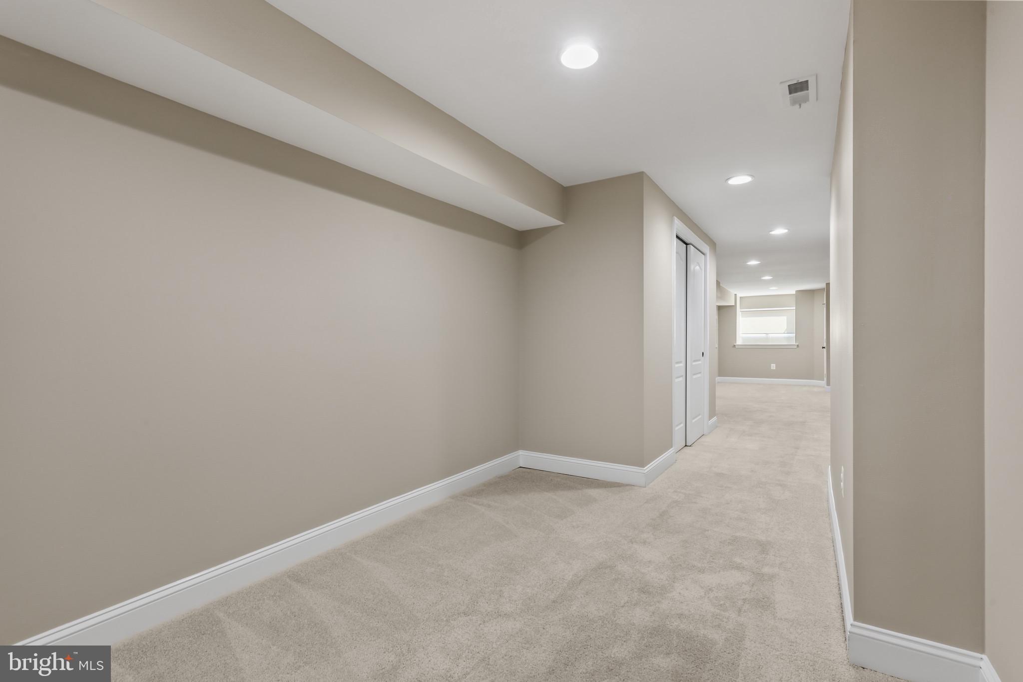 HAMPDEN HISTORIC DISTRICT - Residential