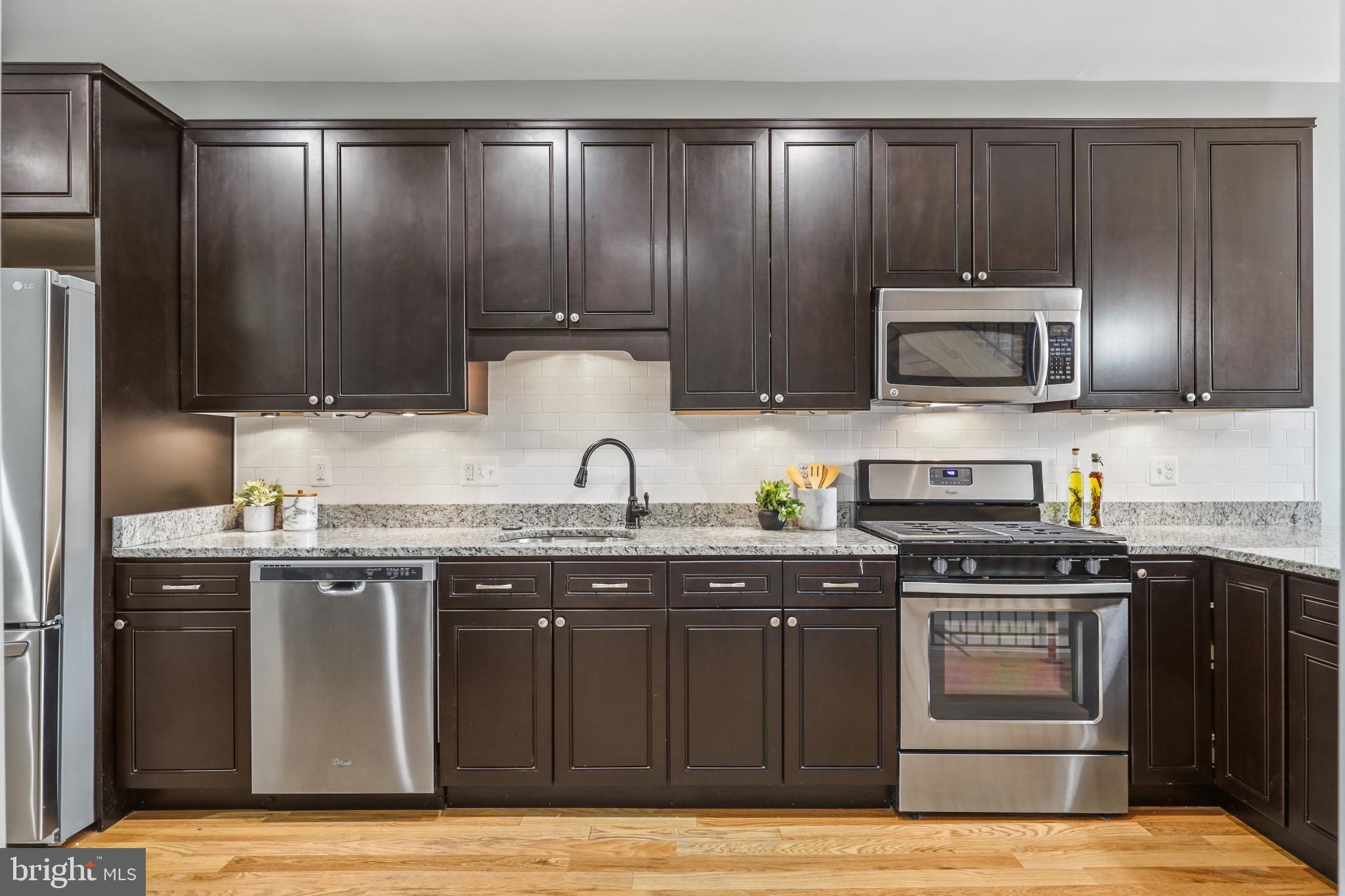 HAMPDEN HISTORIC DISTRICT - Residential