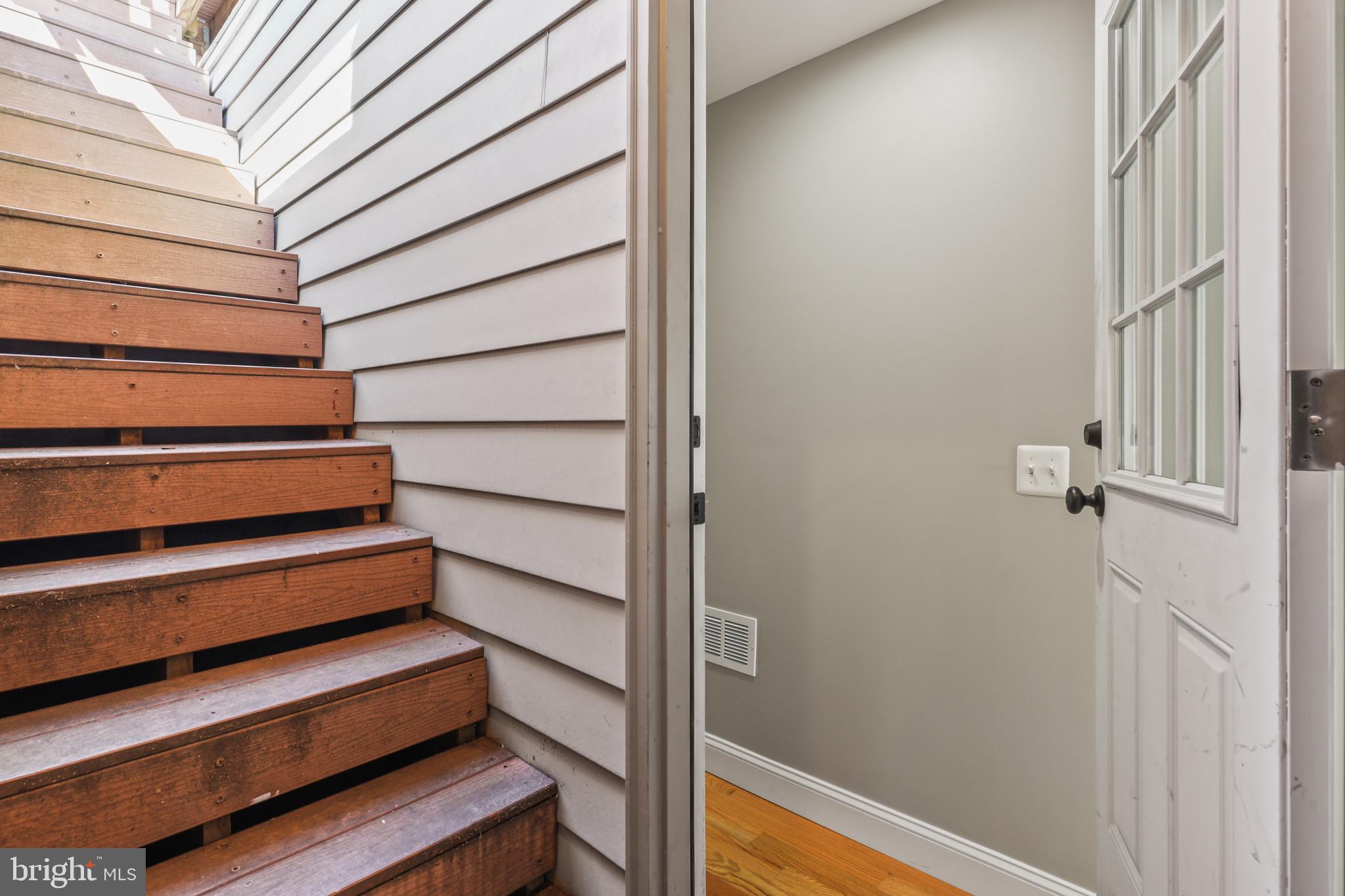 HAMPDEN HISTORIC DISTRICT - Residential