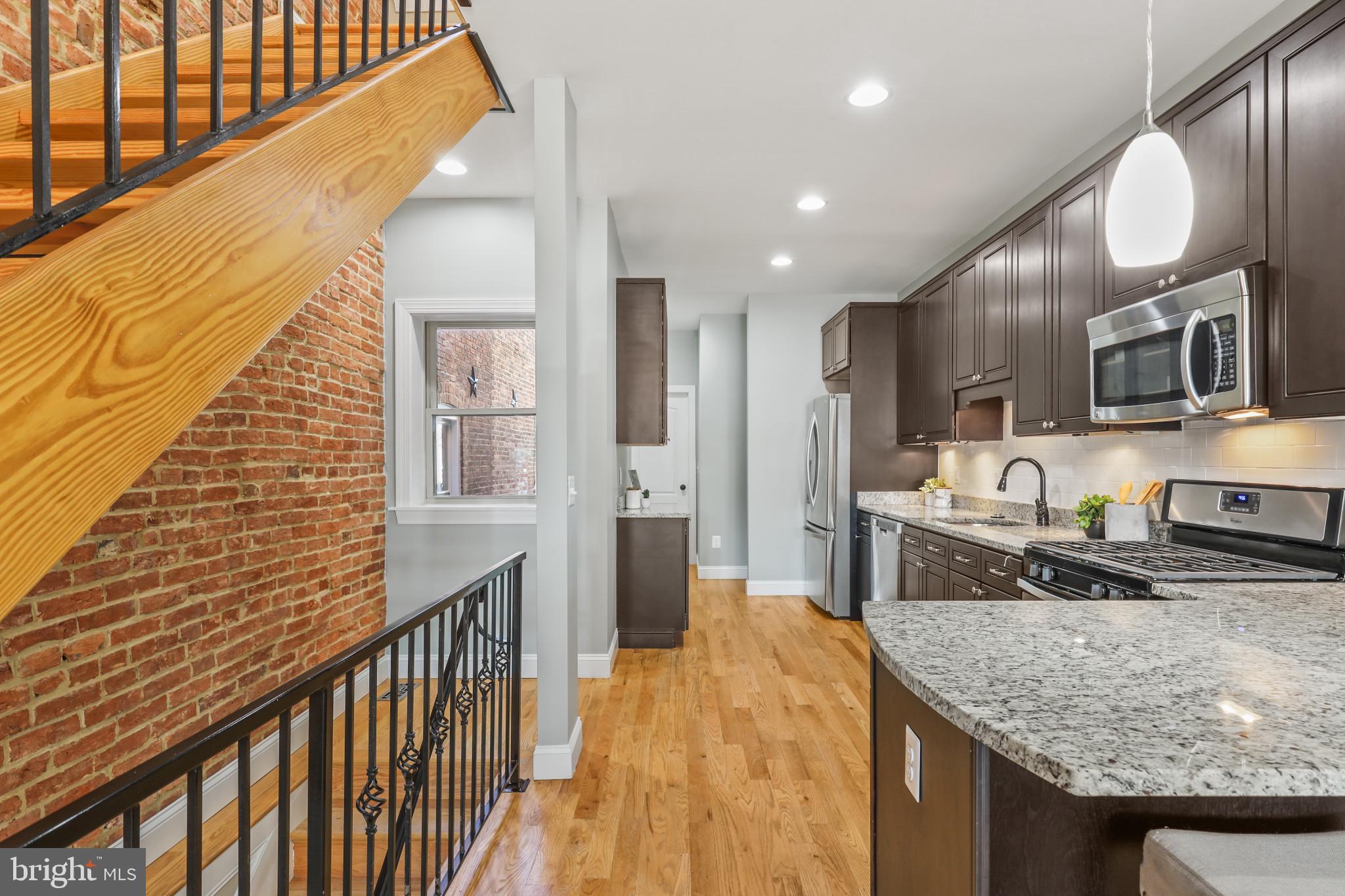 HAMPDEN HISTORIC DISTRICT - Residential