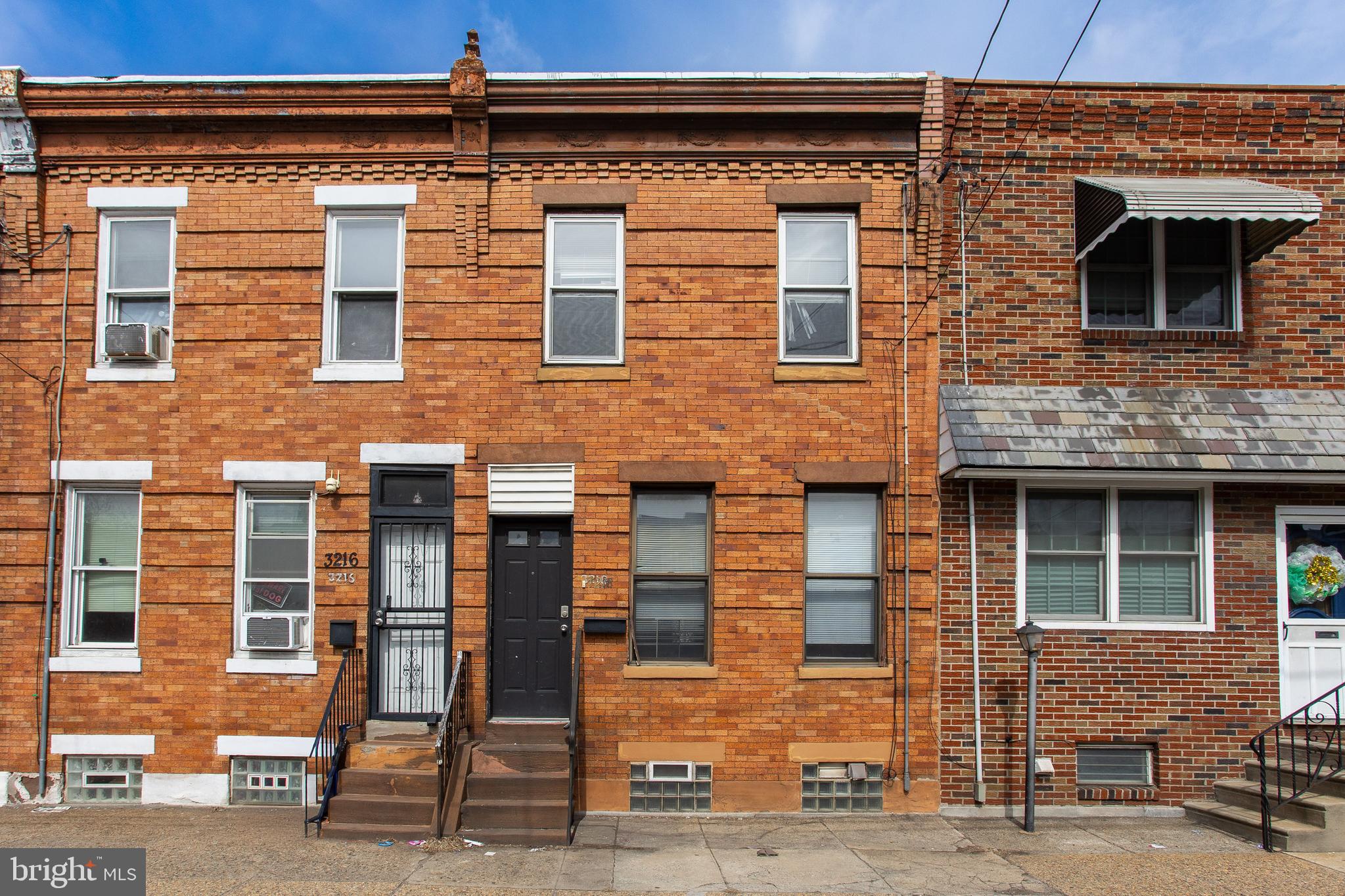 PORT RICHMOND - Residential
