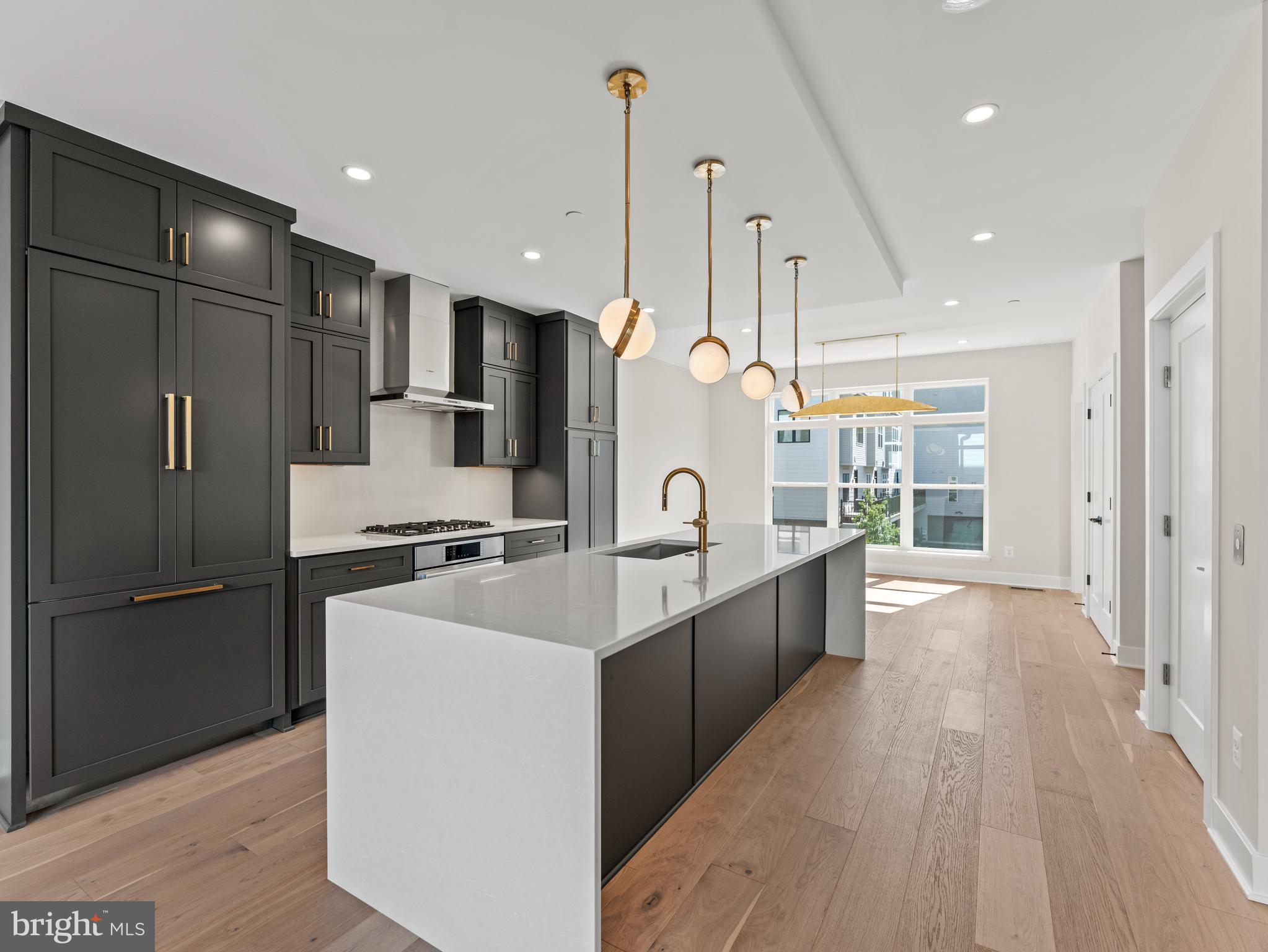 TYSONS RIDGE - Residential Lease