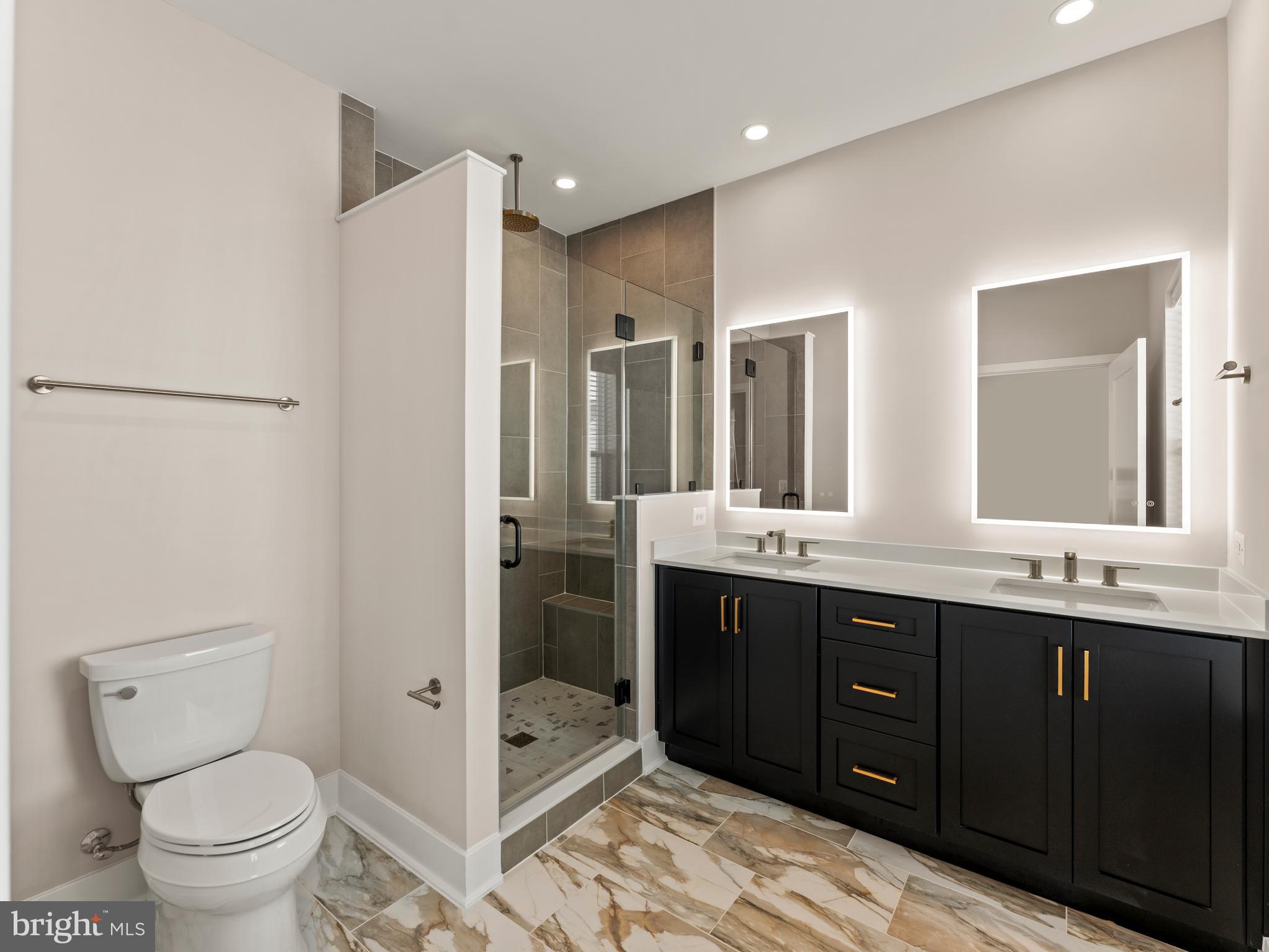 TYSONS RIDGE - Residential Lease