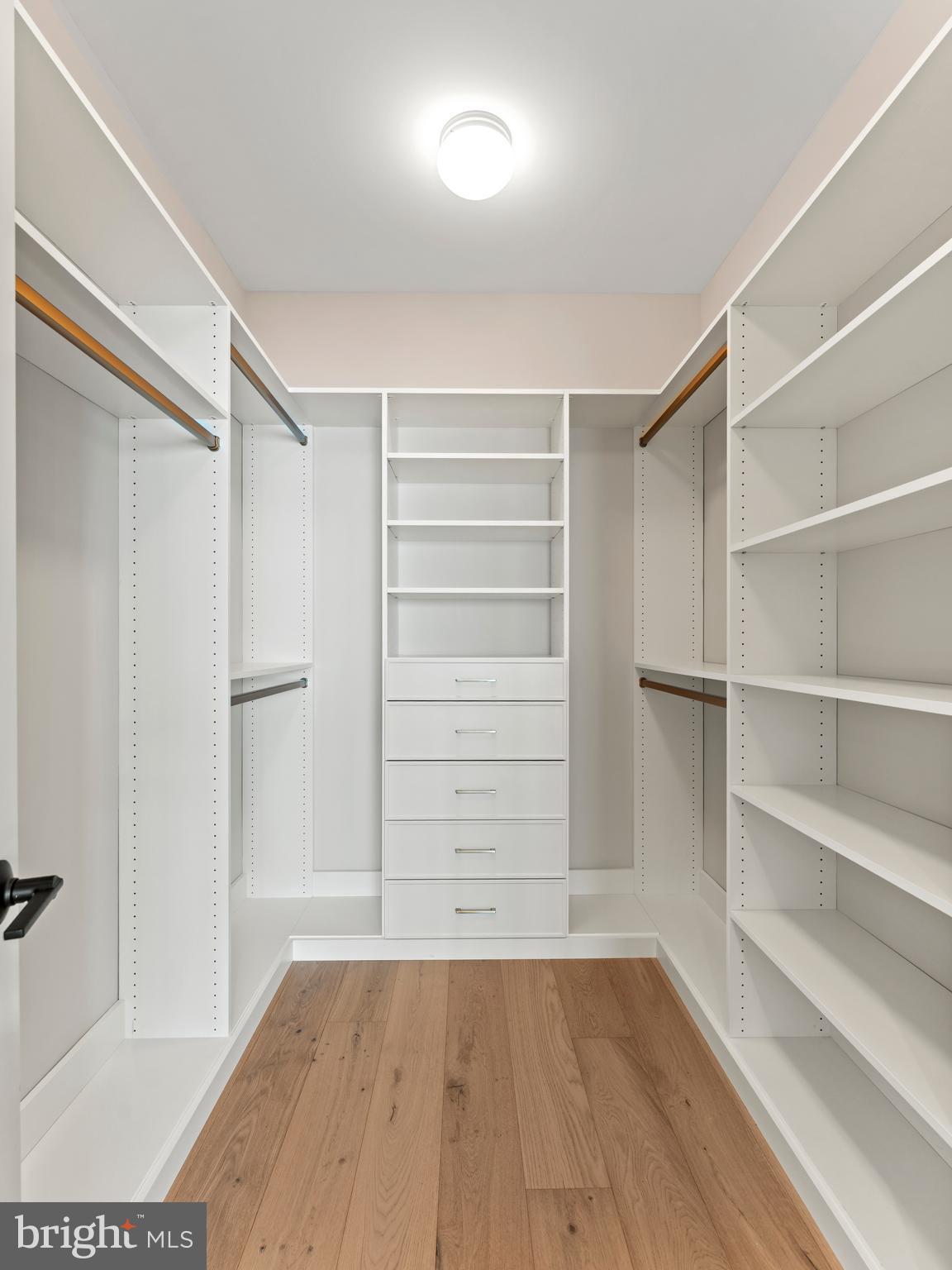 TYSONS RIDGE - Residential Lease