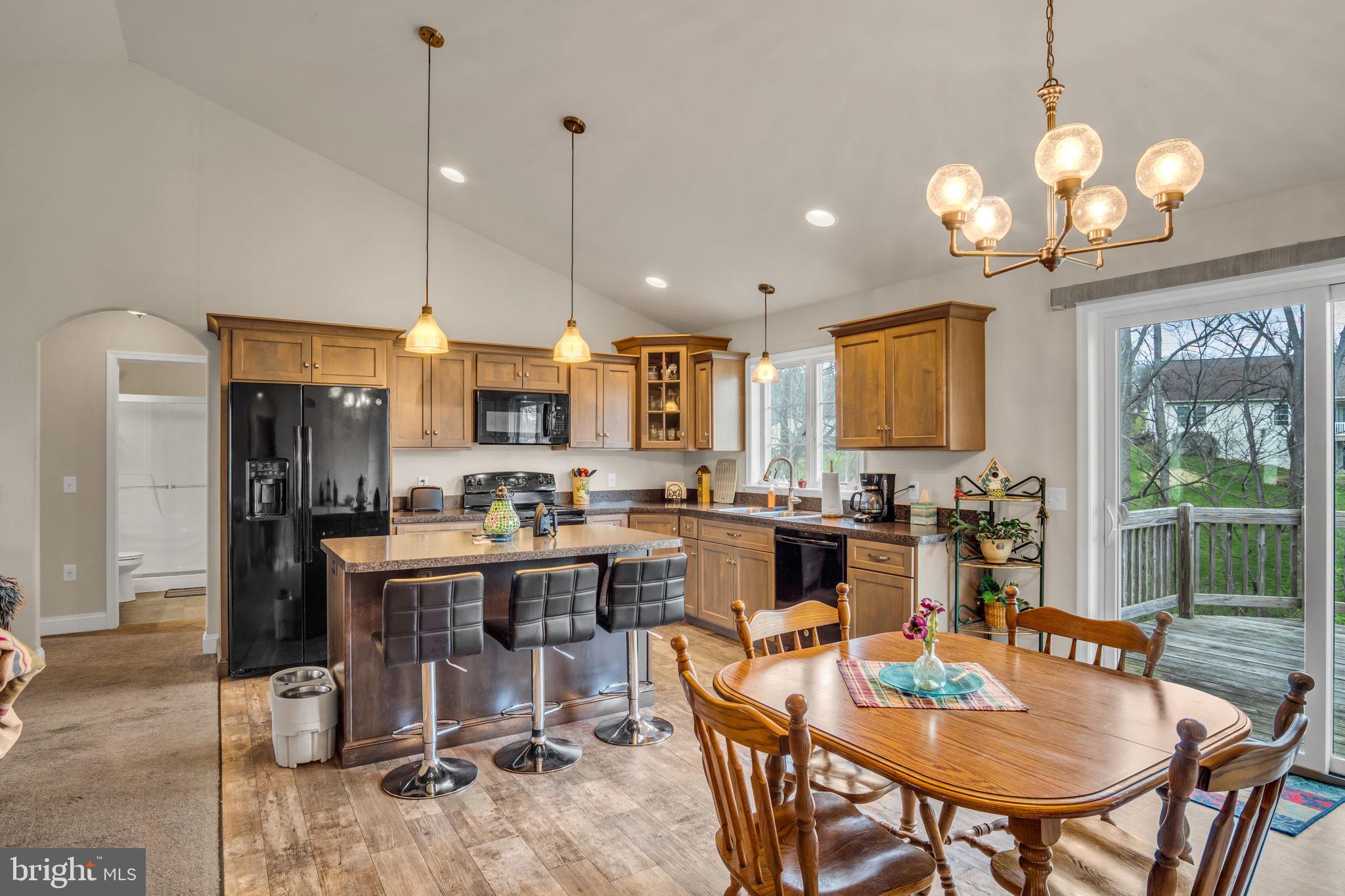 THE ESTATES AT HEARTHSIDE - Residential