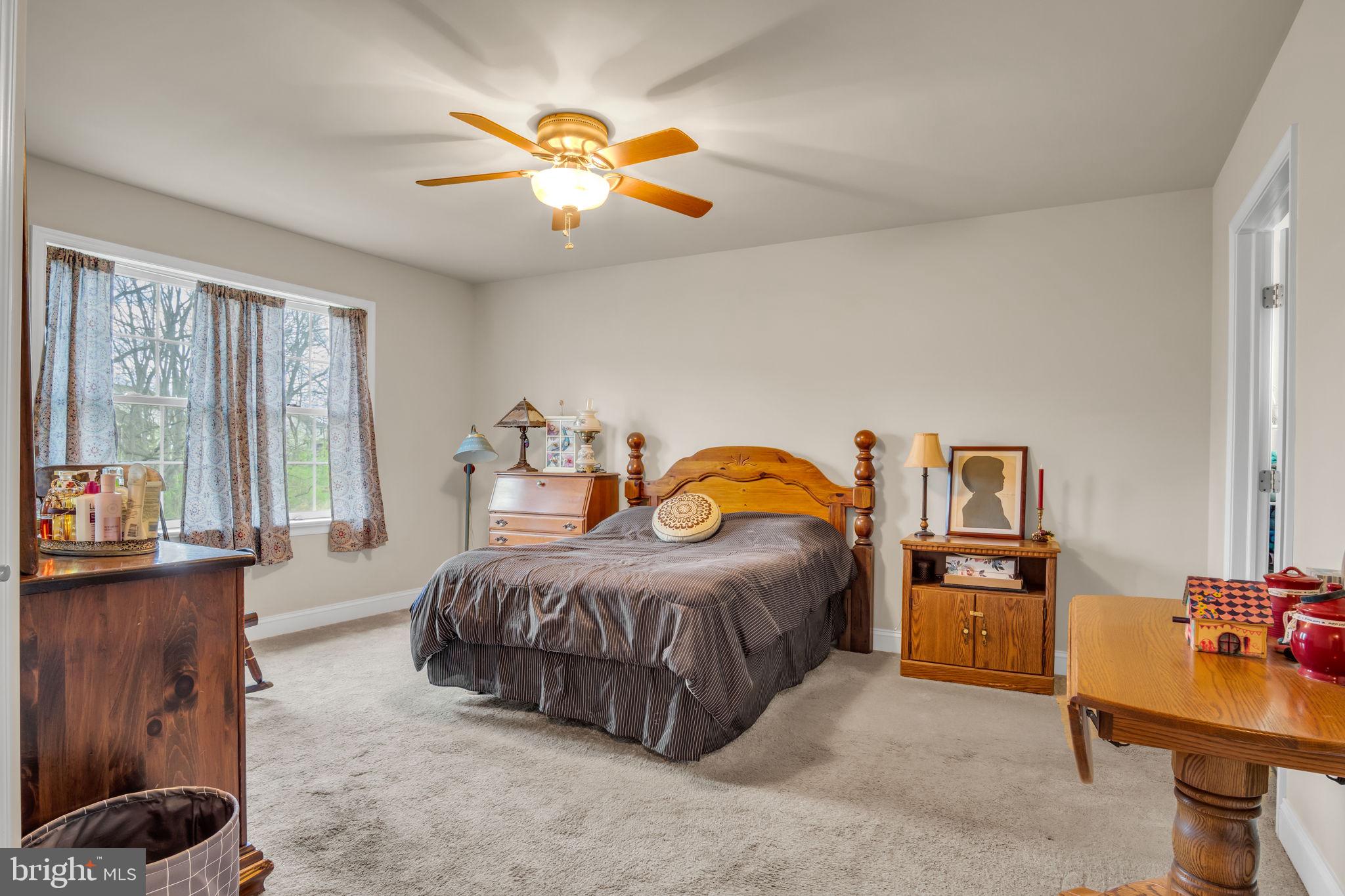 THE ESTATES AT HEARTHSIDE - Residential