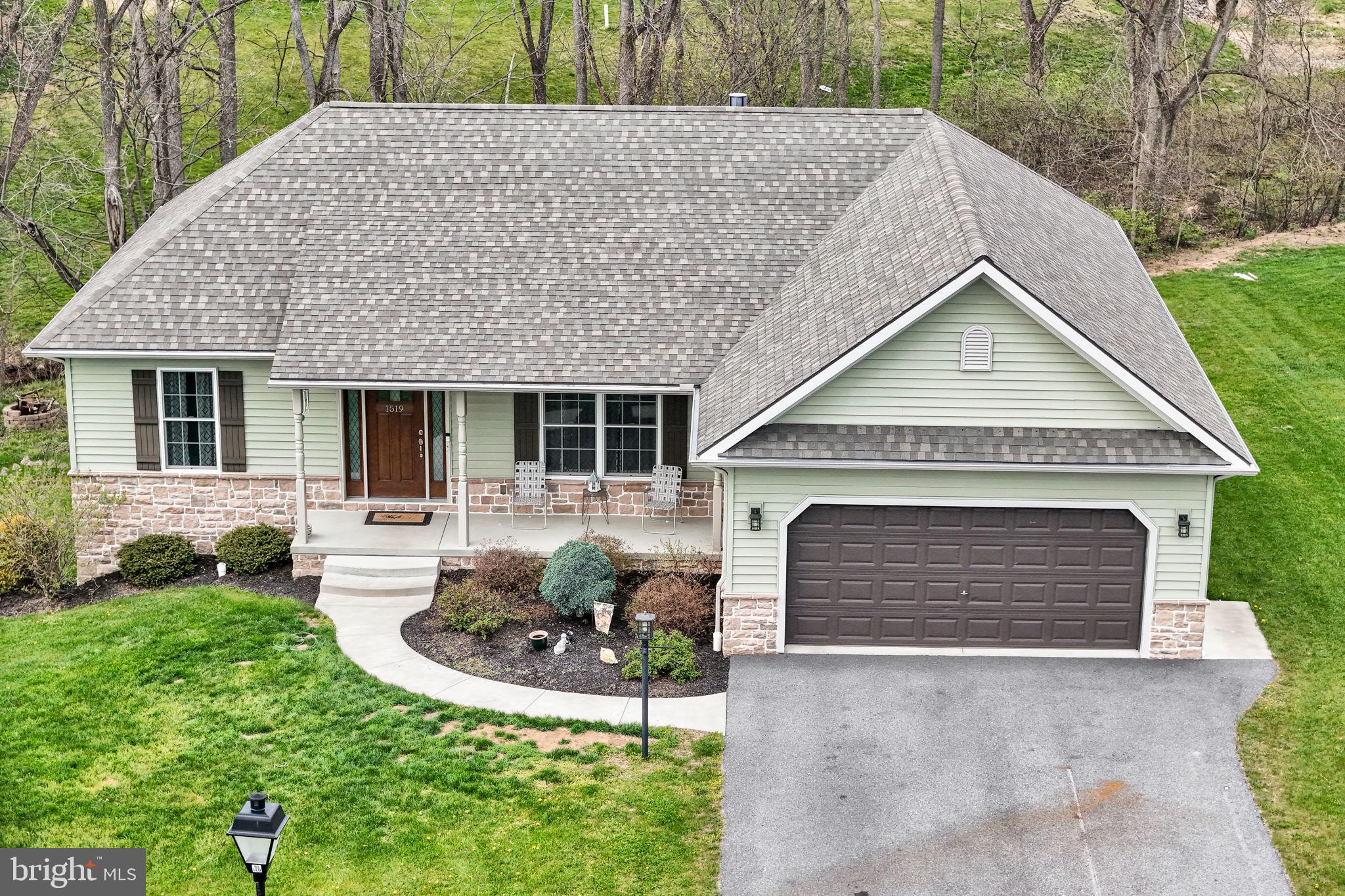 THE ESTATES AT HEARTHSIDE - Residential