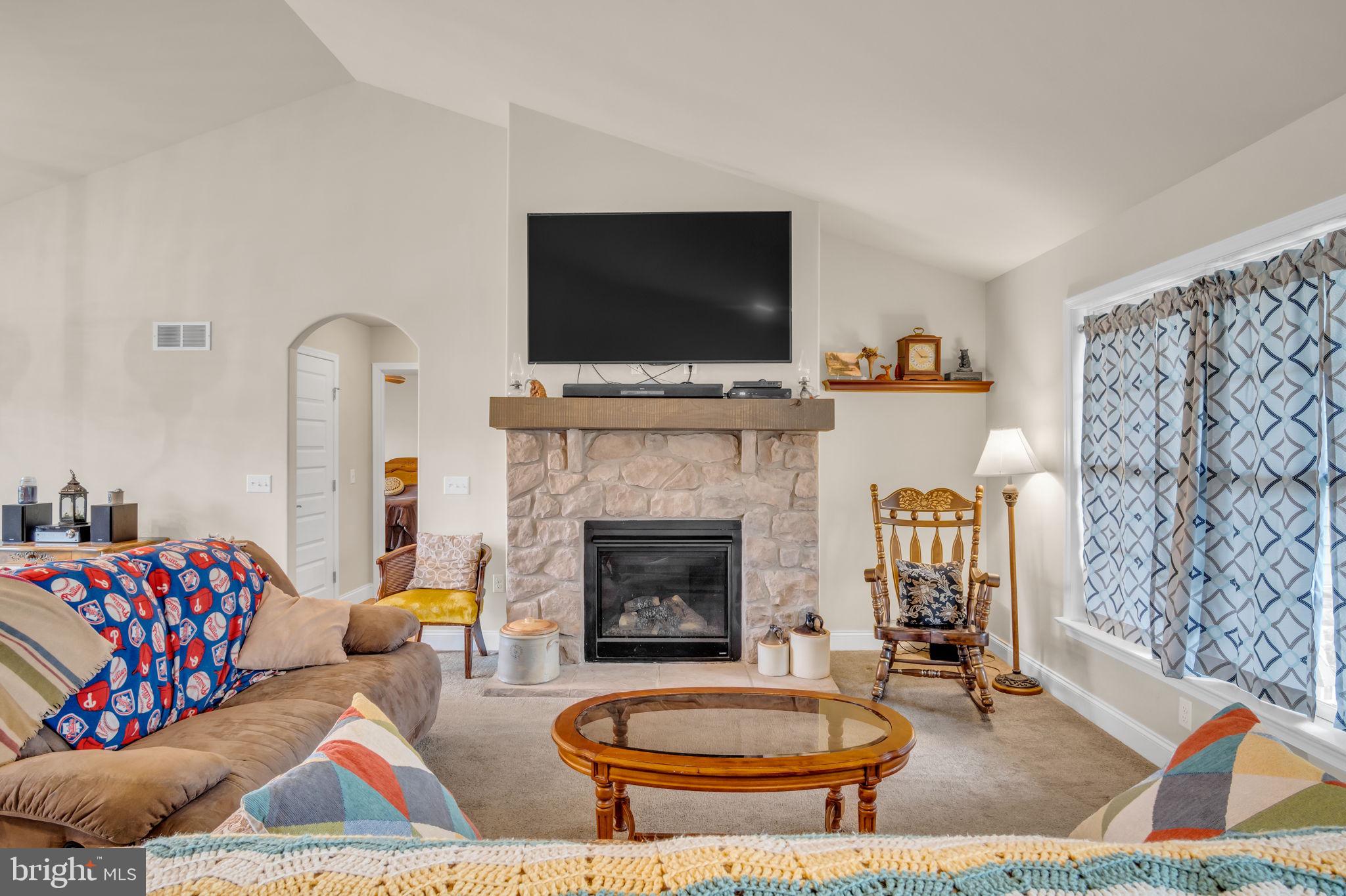 THE ESTATES AT HEARTHSIDE - Residential