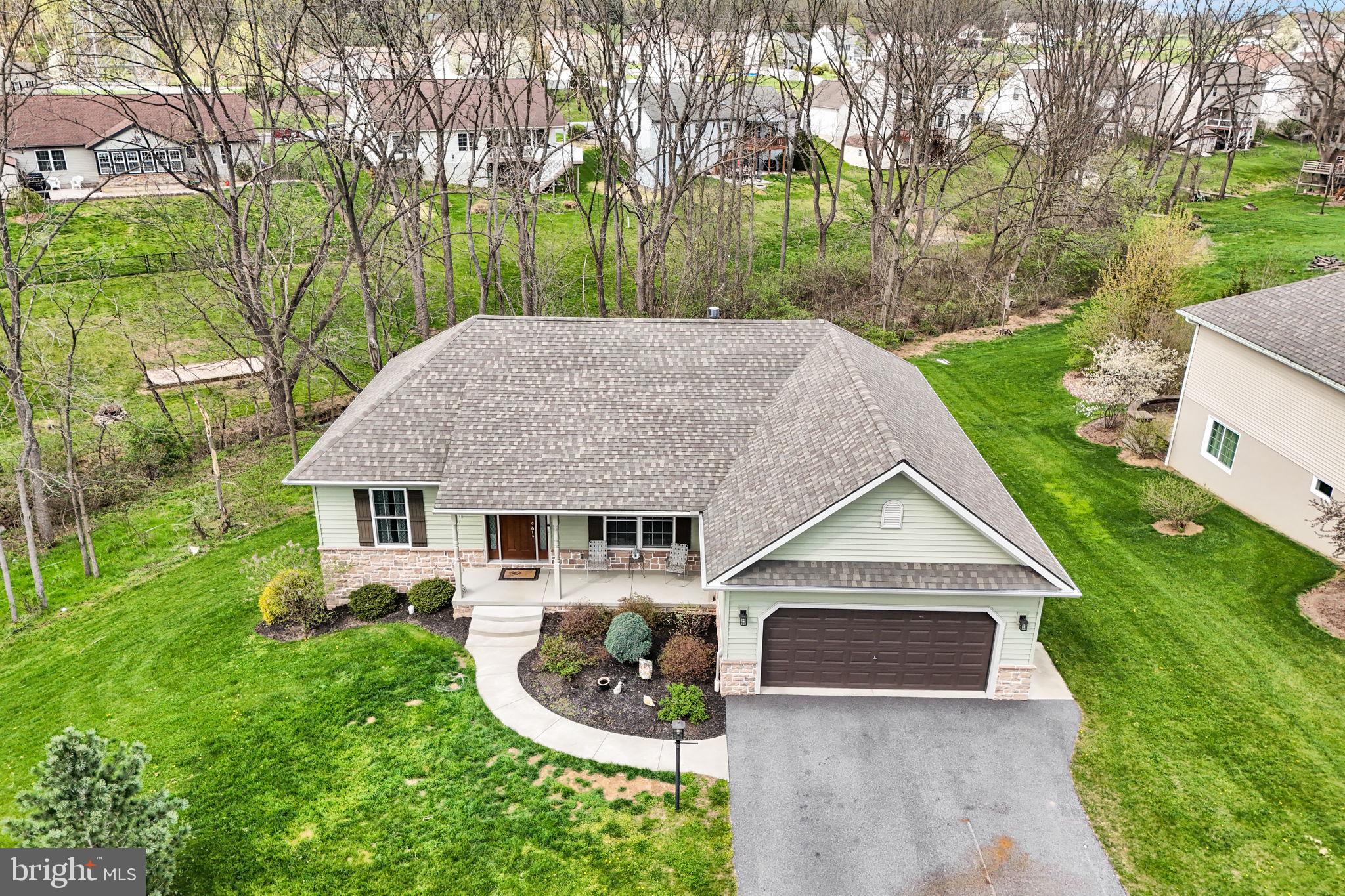 THE ESTATES AT HEARTHSIDE - Residential