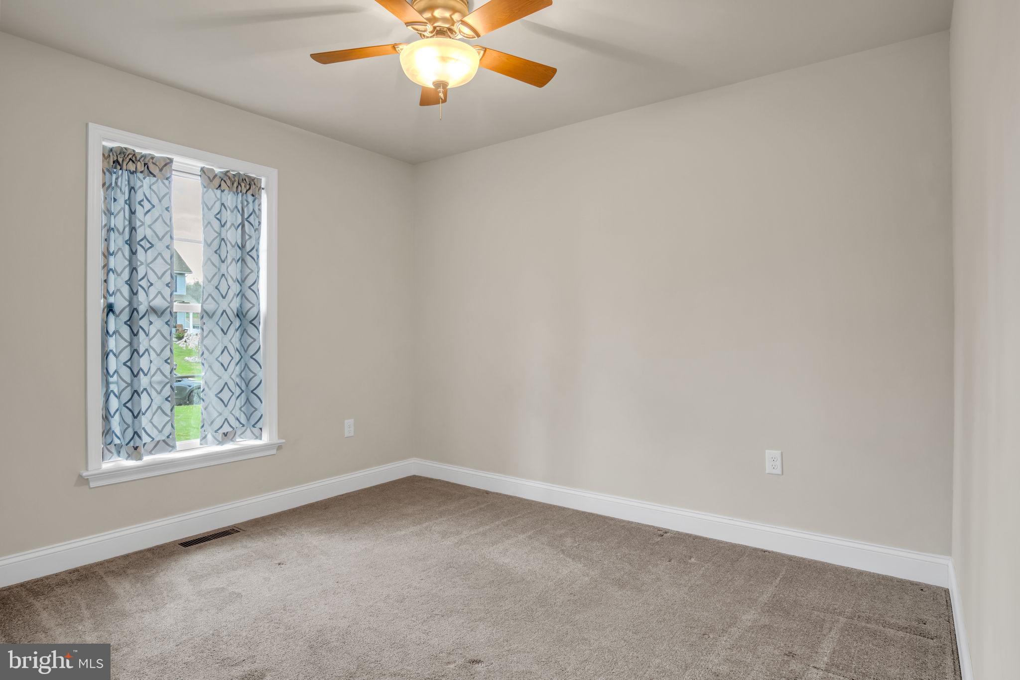 THE ESTATES AT HEARTHSIDE - Residential