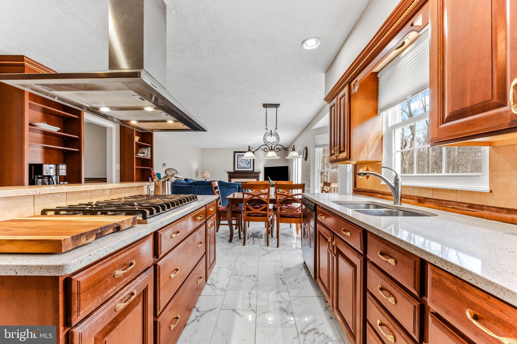 HAMMOND HILLS - Residential