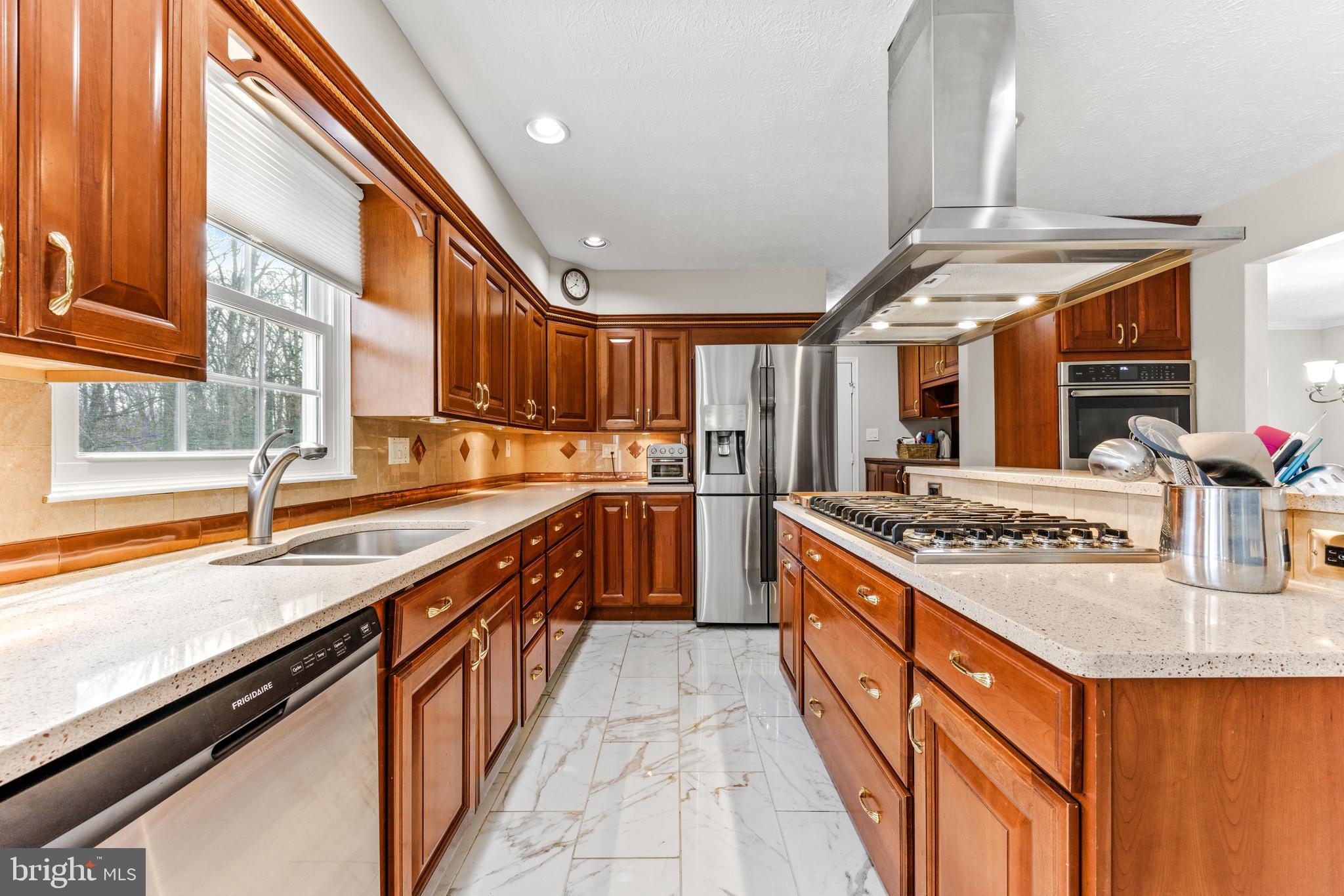 HAMMOND HILLS - Residential